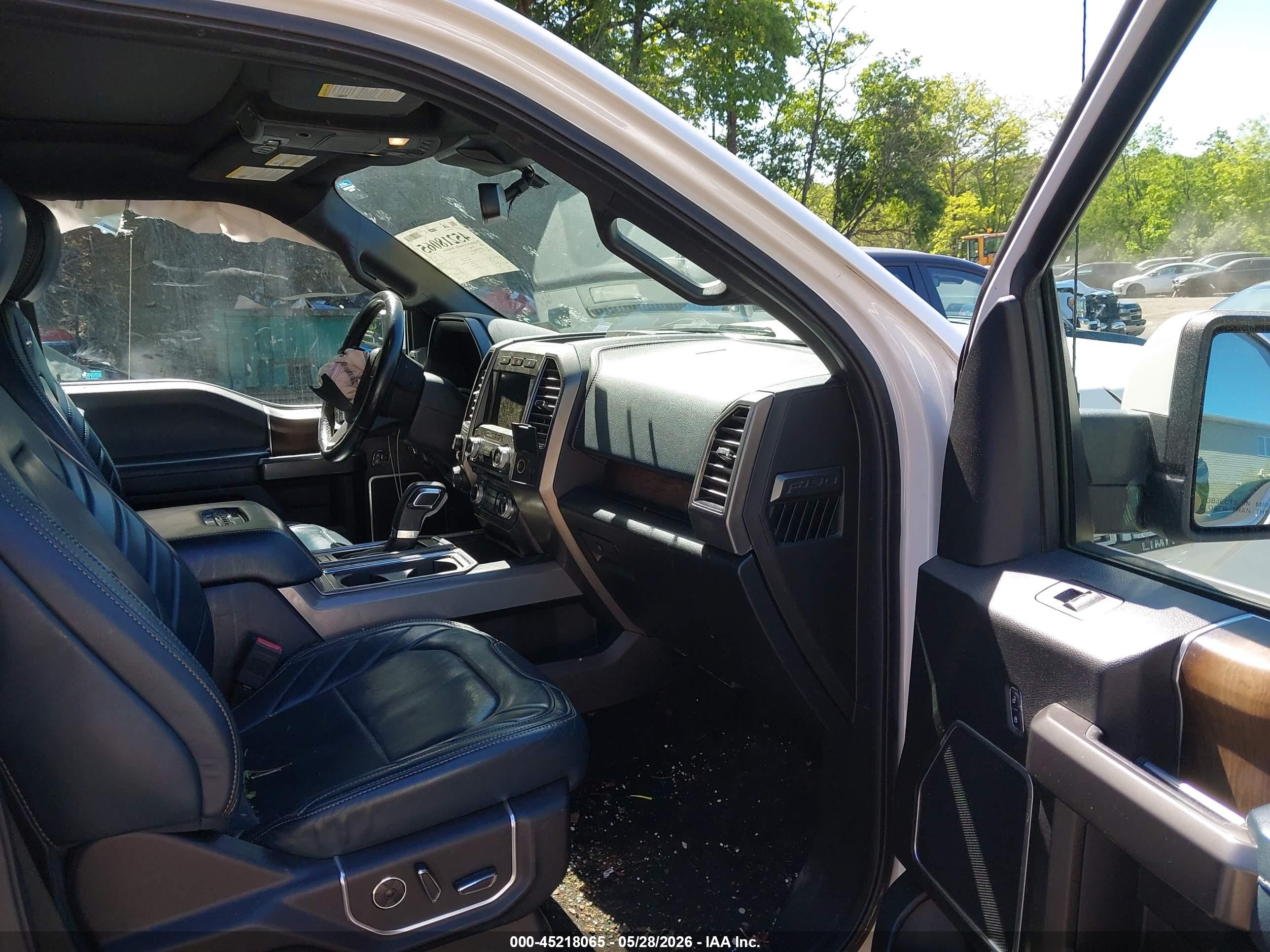 2018 Ford F-150 Limited White vin: 1FTEW1EG8JFB23737
