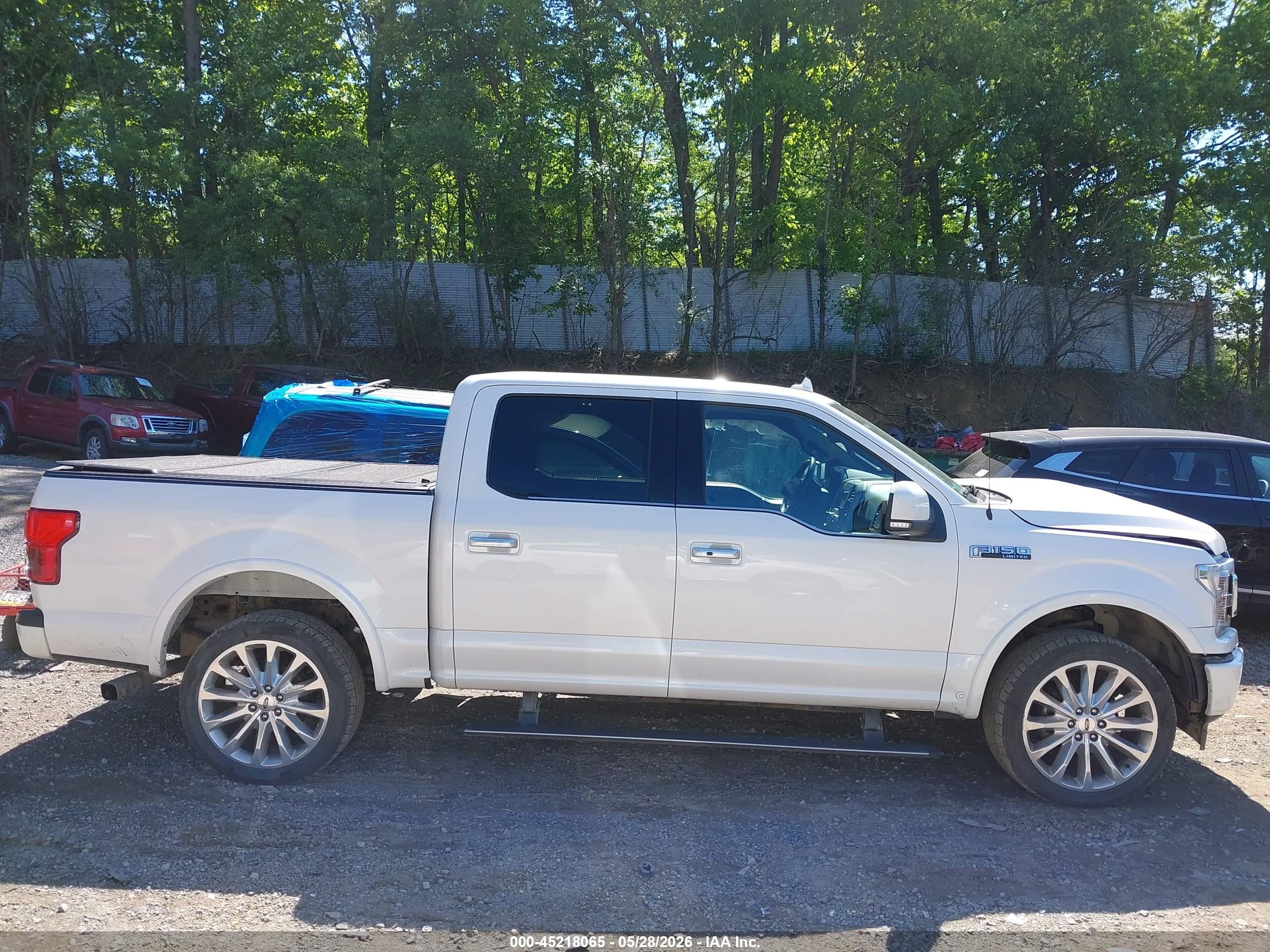 2018 Ford F-150 Limited White vin: 1FTEW1EG8JFB23737