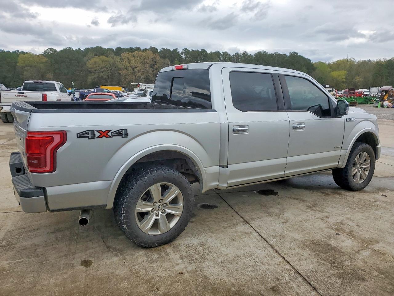 2015 Ford F150 Supercrew Silver vin: 1FTEW1EG9FFA22648