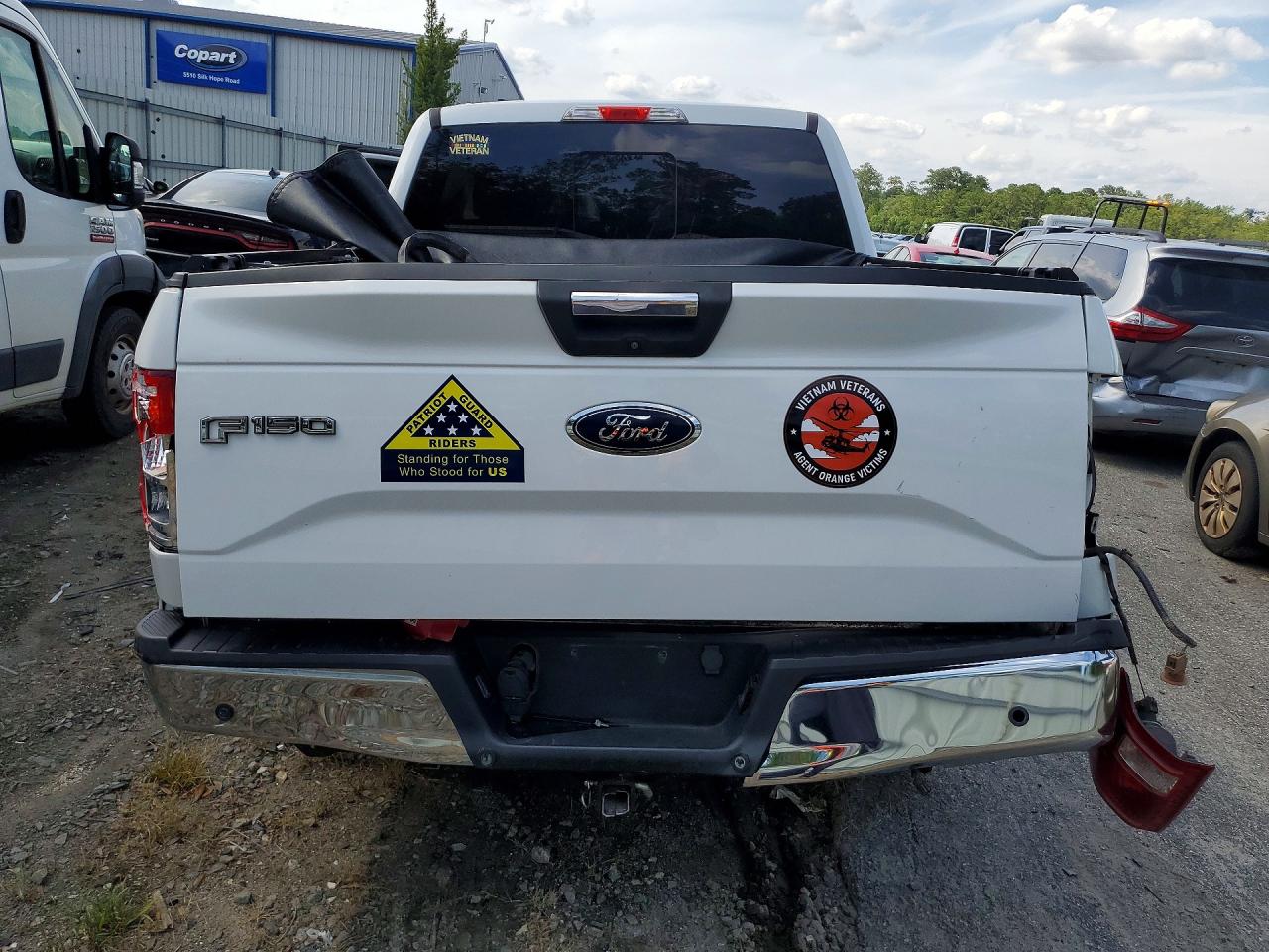2015 Ford F150 Supercrew White vin: 1FTEW1EG9FFB40005