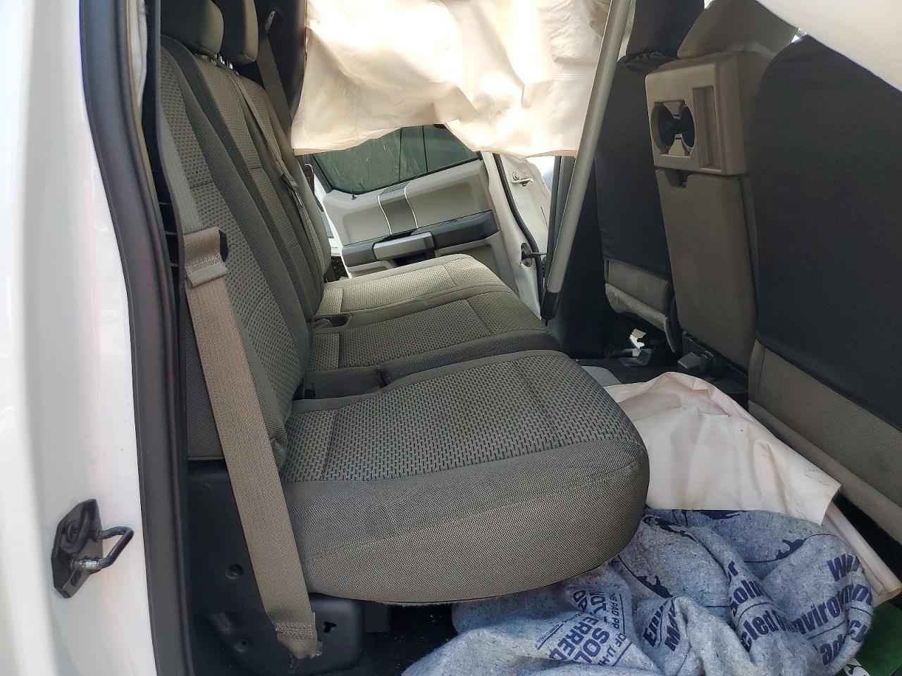 2015 Ford F150 Supercrew White vin: 1FTEW1EG9FFB40005