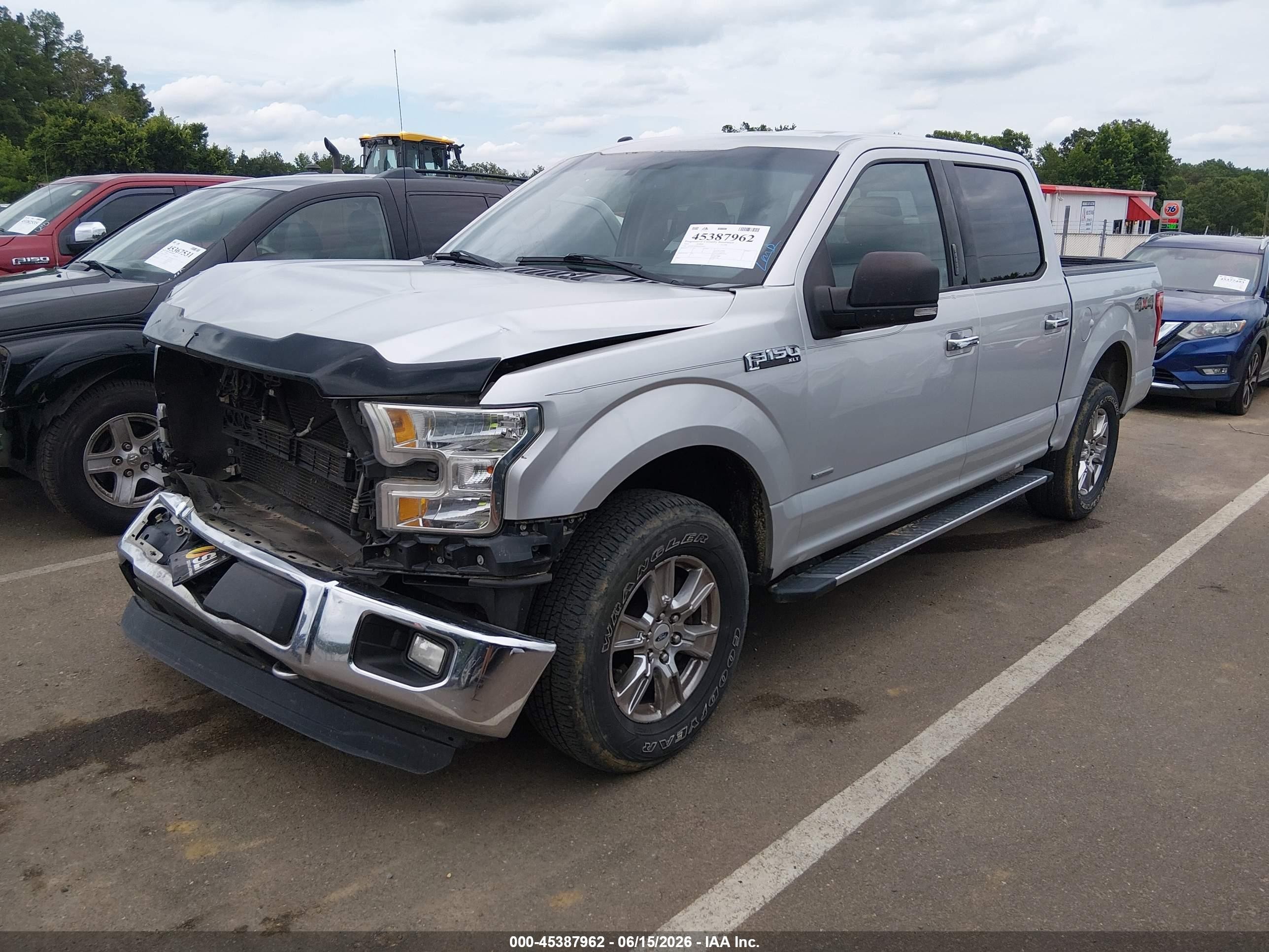 2015 Ford F-150 Xlt Silver vin: 1FTEW1EG9FKD16042