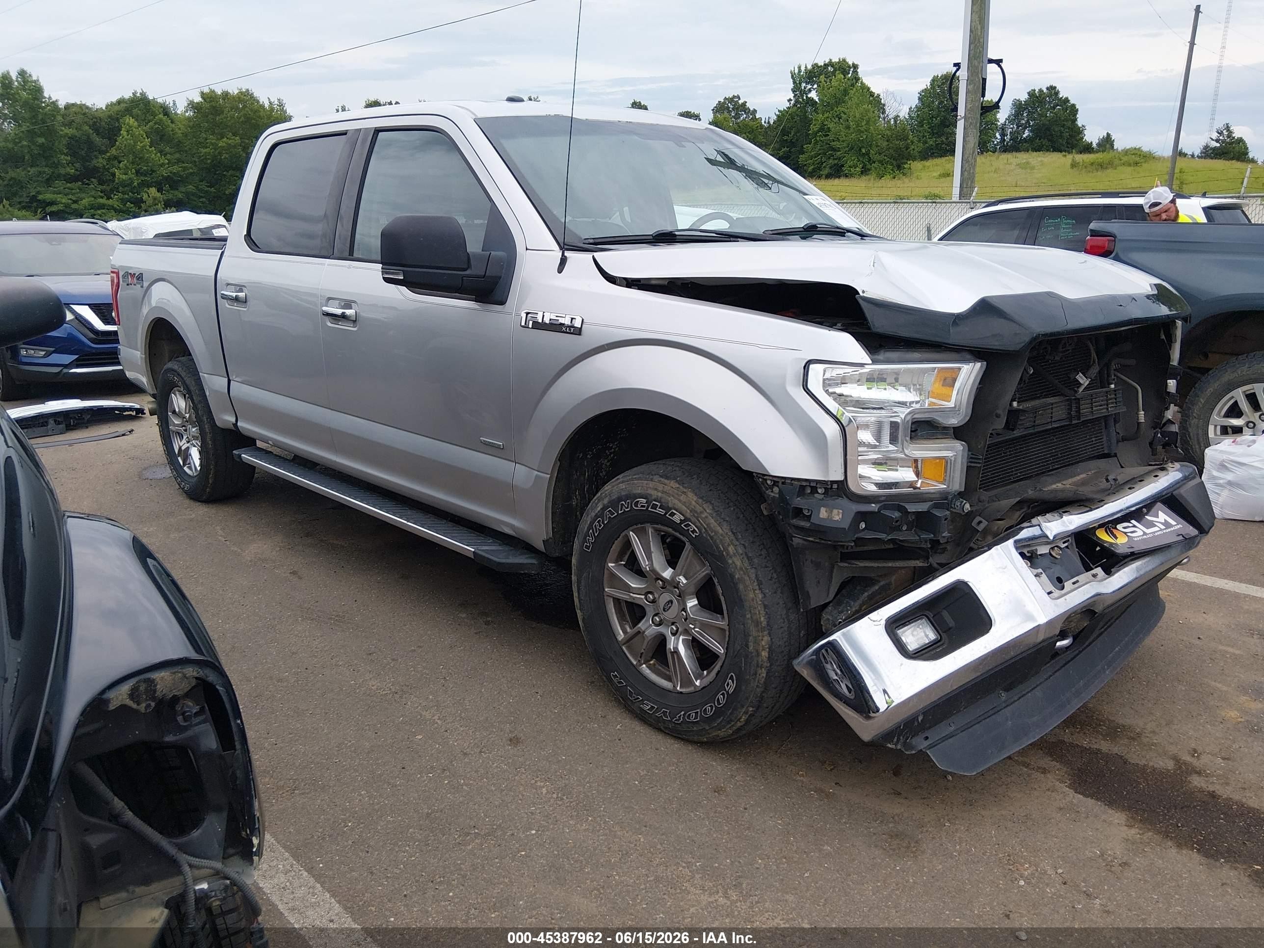 2015 Ford F-150 Xlt Silver vin: 1FTEW1EG9FKD16042
