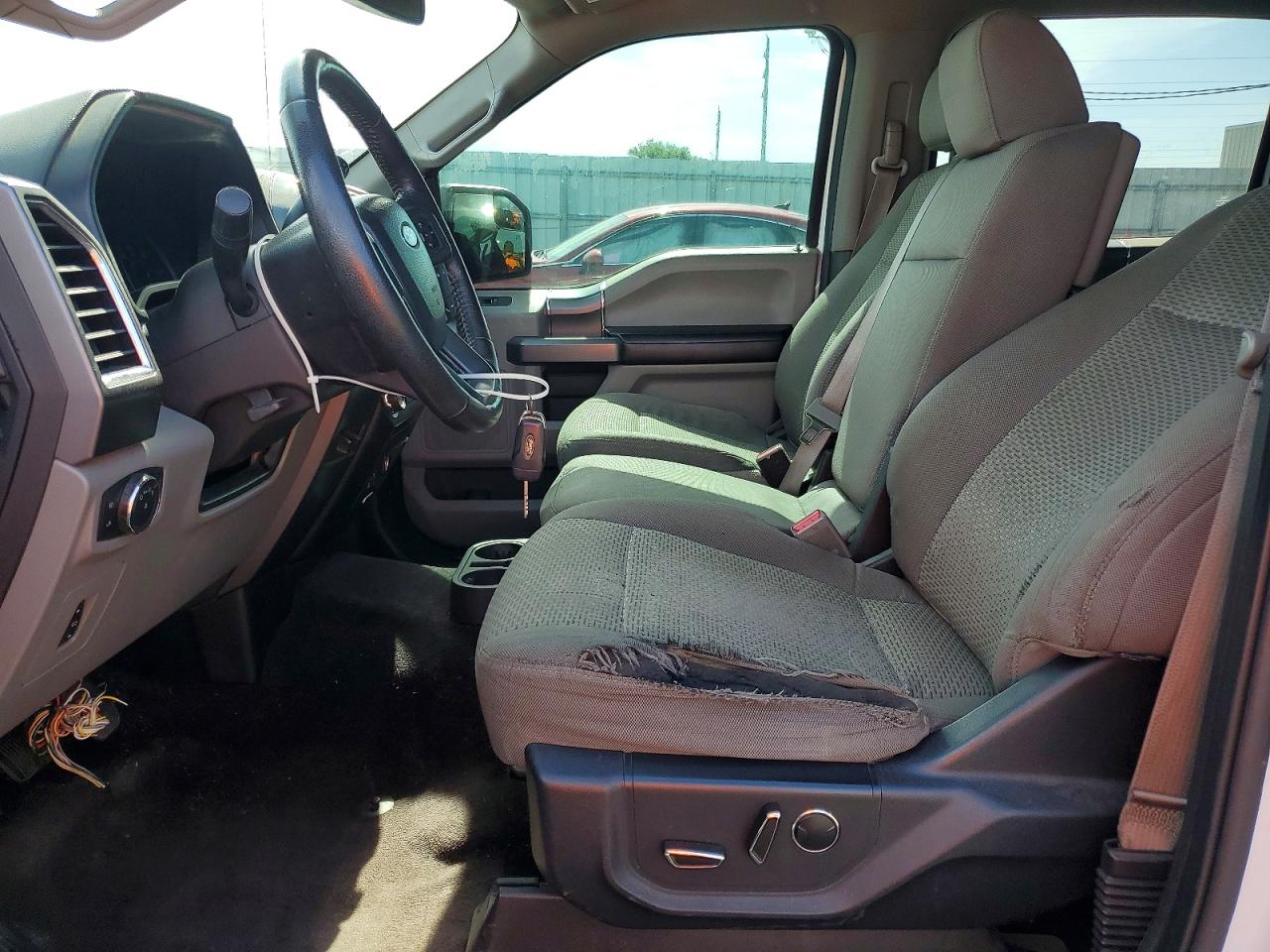 2015 Ford F150 Supercrew White vin: 1FTEW1EG9FKD85149