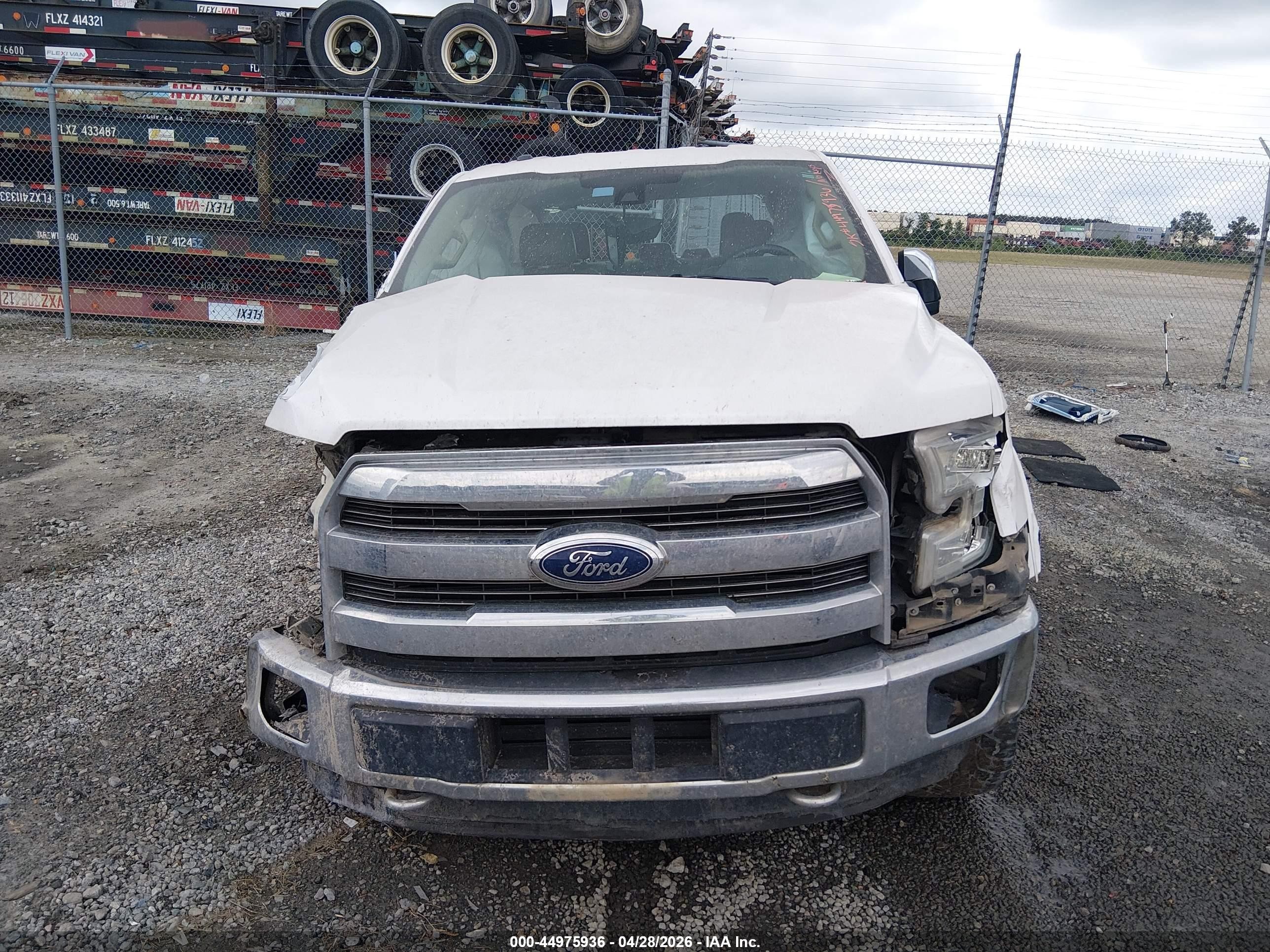 2015 Ford F-150 Lariat Белый vin: 1FTEW1EG9FKE98423