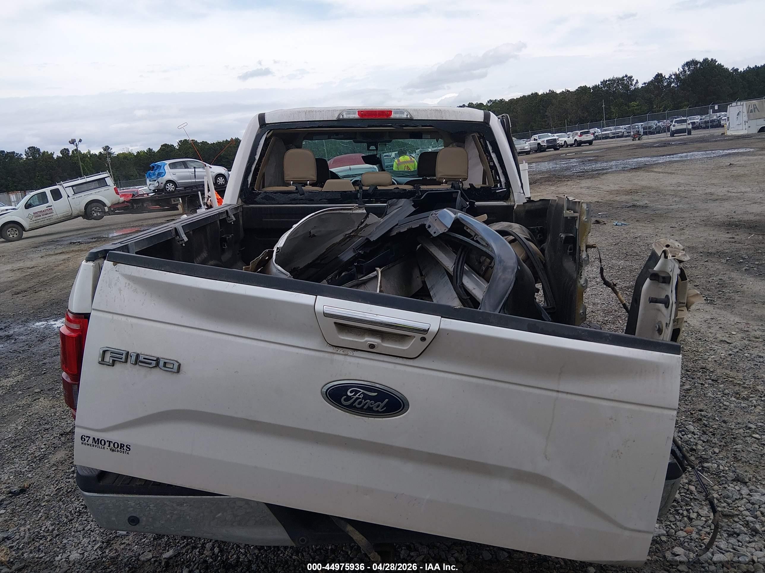 2015 Ford F-150 Lariat Белый vin: 1FTEW1EG9FKE98423