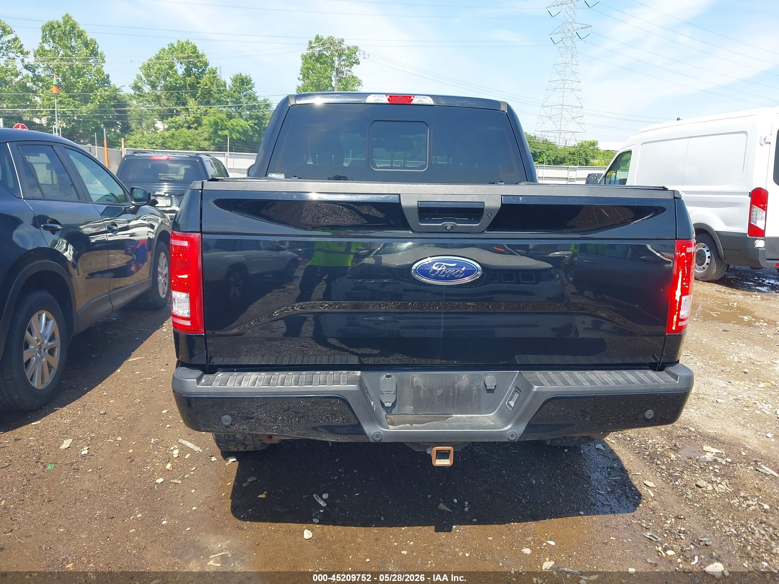 2017 Ford F-150 Xlt Black vin: 1FTEW1EG9HFA43907