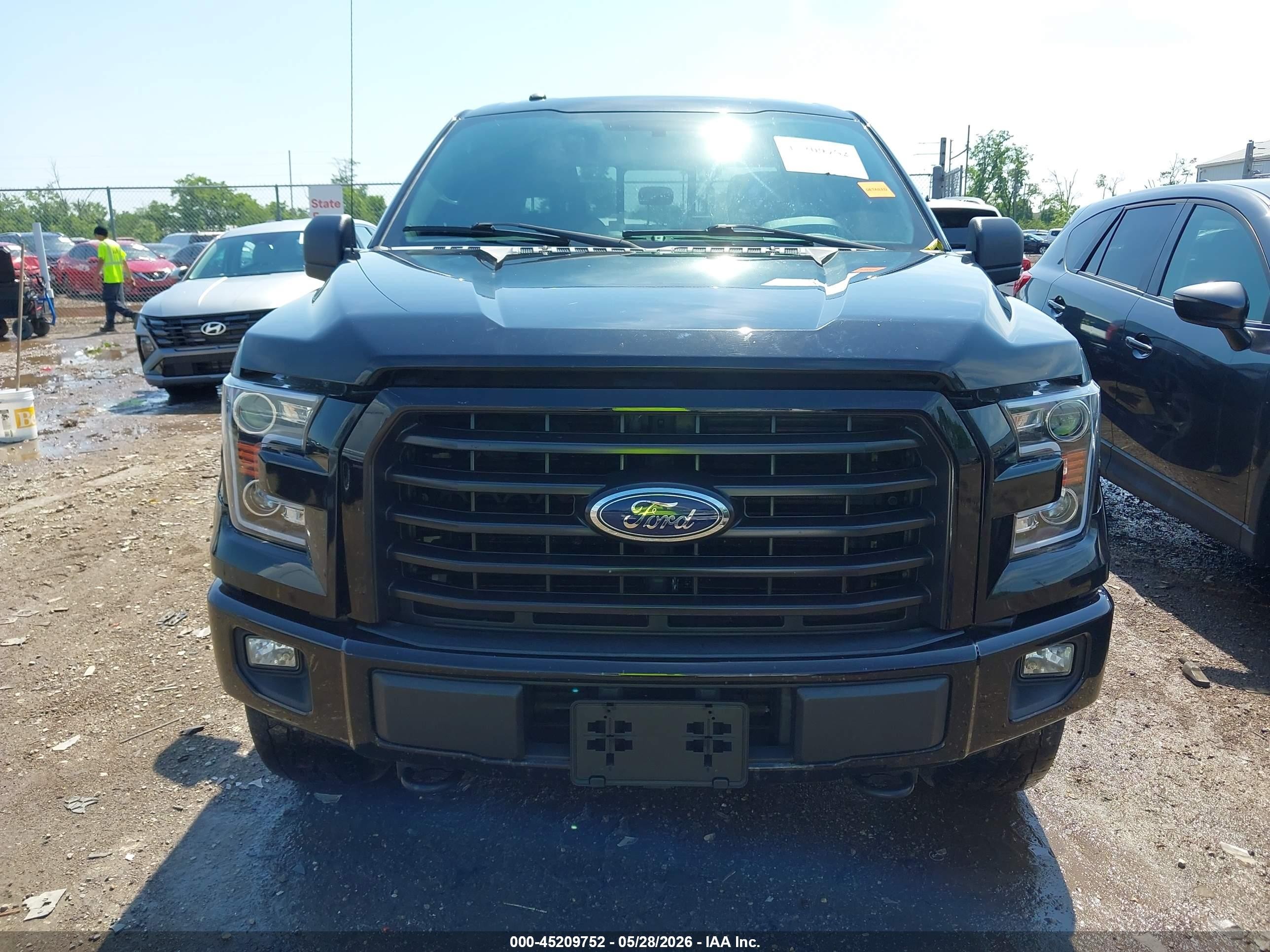 2017 Ford F-150 Xlt Black vin: 1FTEW1EG9HFA43907