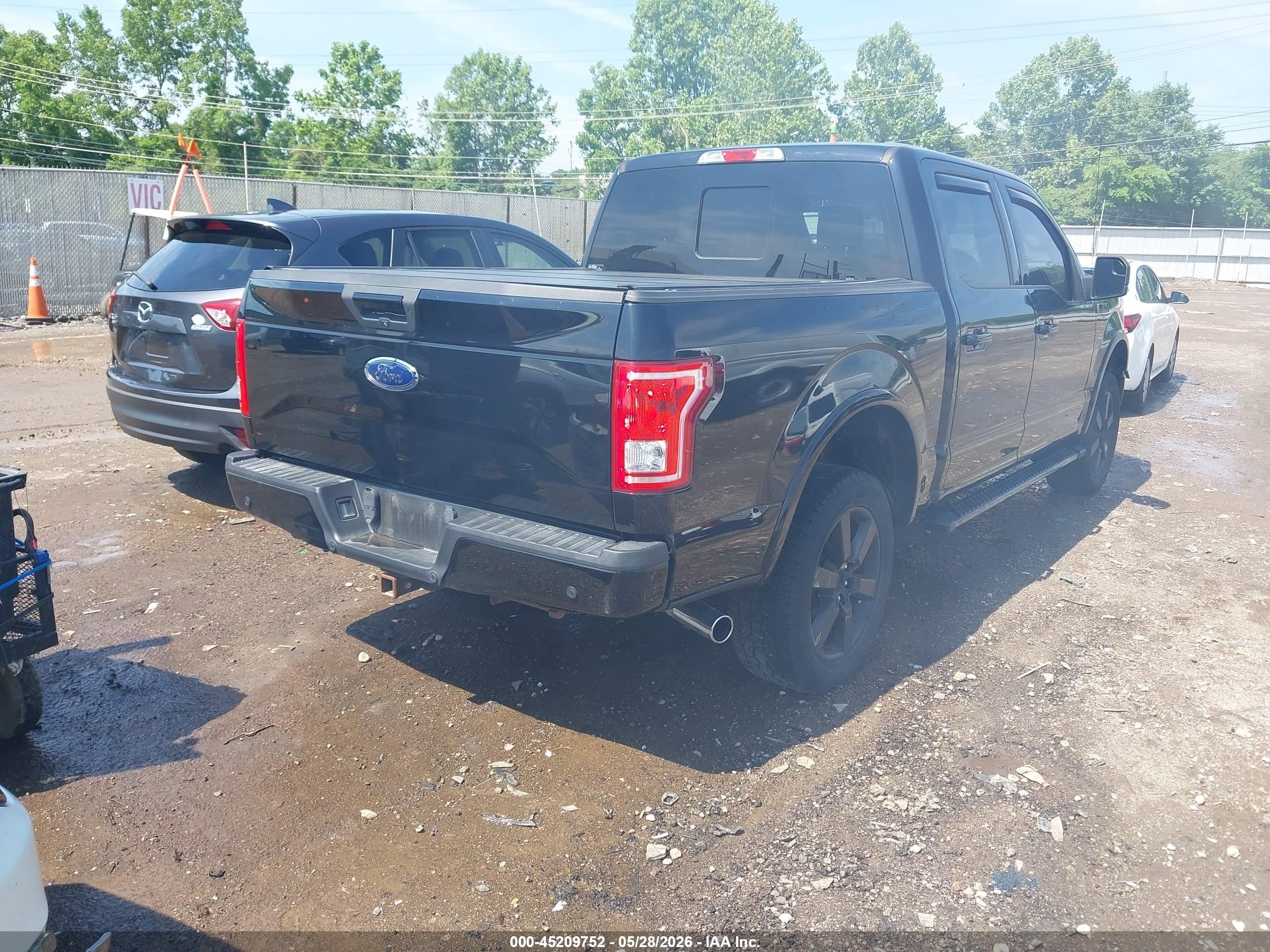 2017 Ford F-150 Xlt Black vin: 1FTEW1EG9HFA43907