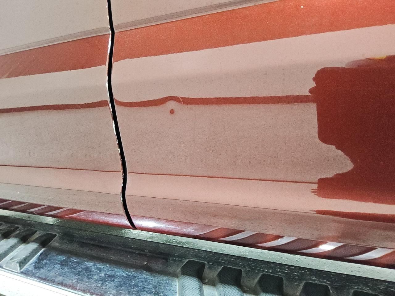 2015 Ford F150 Supercrew Burgundy vin: 1FTEW1EGXFFC99597 Damage: Left Rear Door, Dent(S) W/ Paint Dmg, 1/2 To 1 Inch