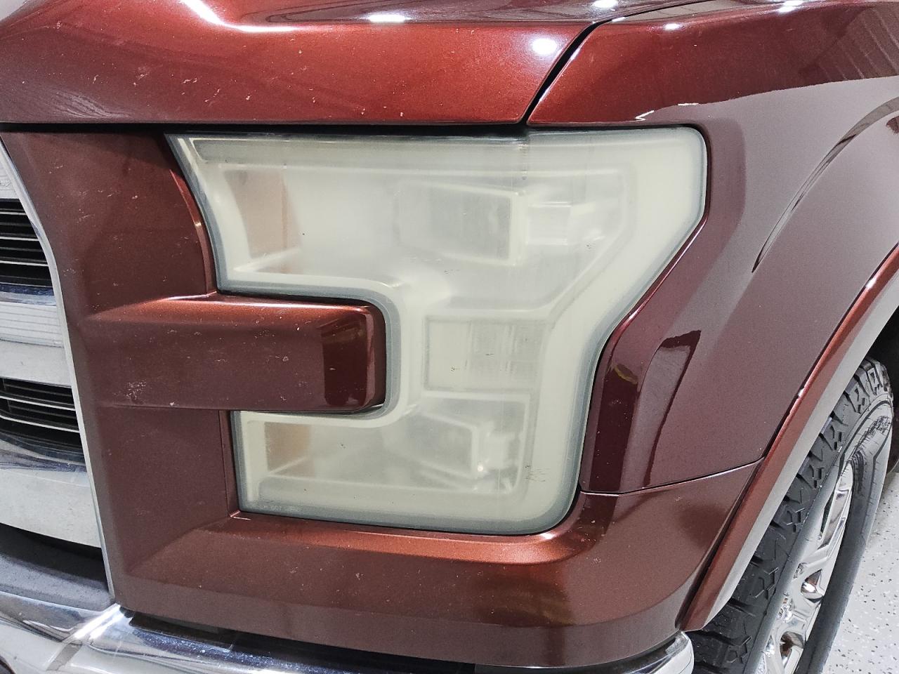 2015 Ford F150 Supercrew Burgundy vin: 1FTEW1EGXFFC99597 Damage: Left Head Lamp, Faded, Acceptable