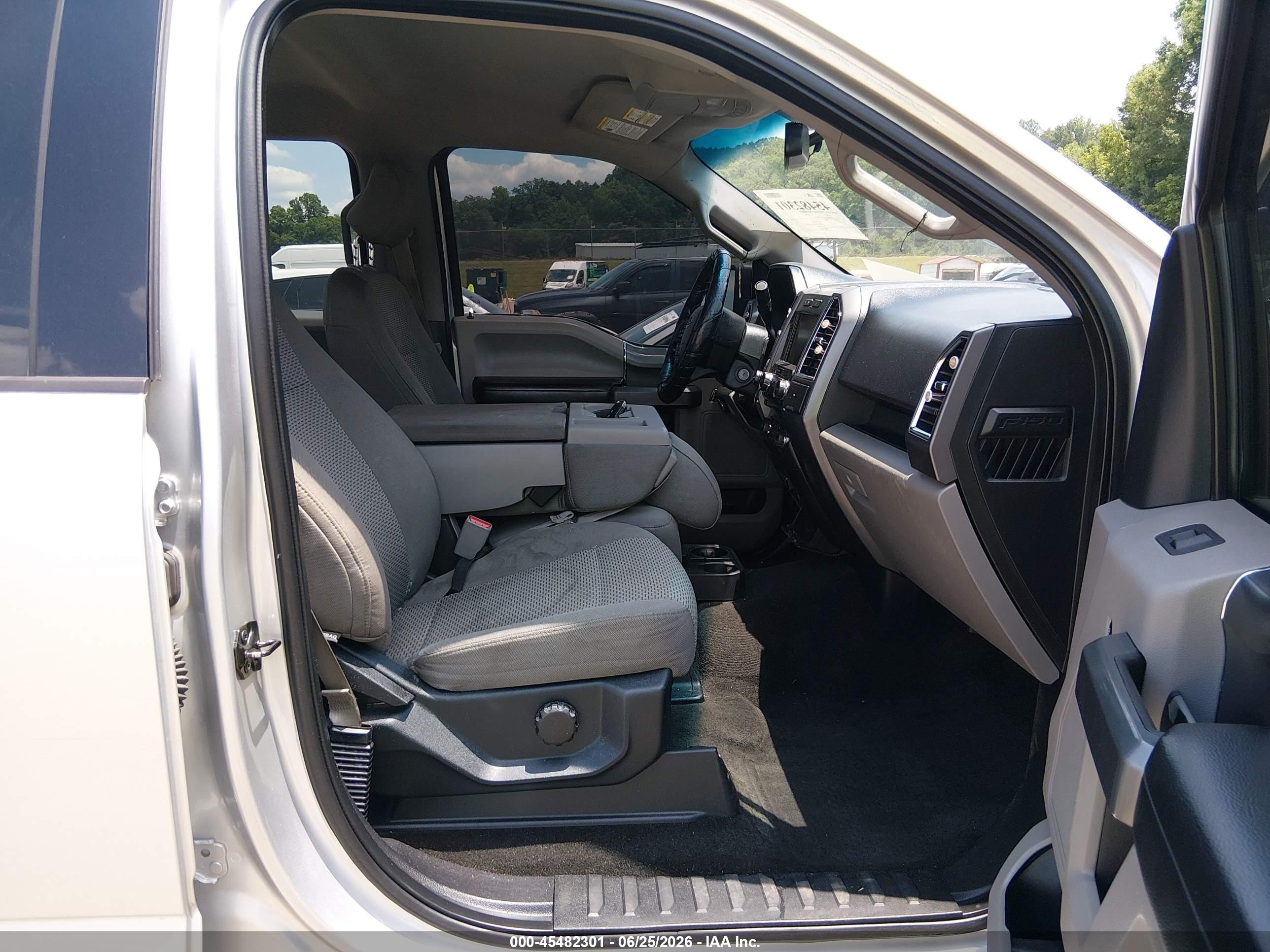 2015 Ford F-150 King Ranch/lariat/platinum/xl/xlt Серебряный vin: 1FTEW1EGXFKD89713