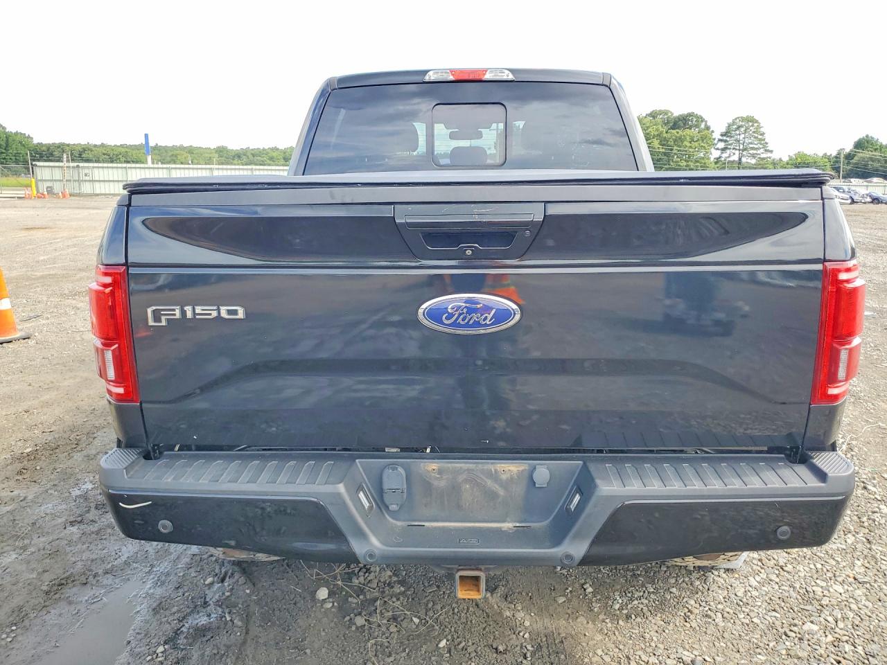 2015 Ford F150 Supercrew Black vin: 1FTEW1EGXFKE45908