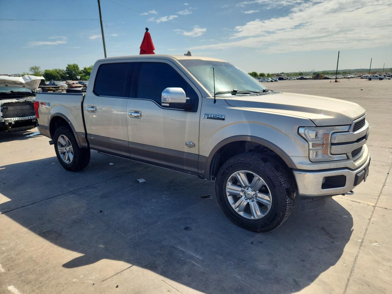 2018 Ford F150 Supercrew Желто-коричневый vin: 1FTEW1EGXJFC70769