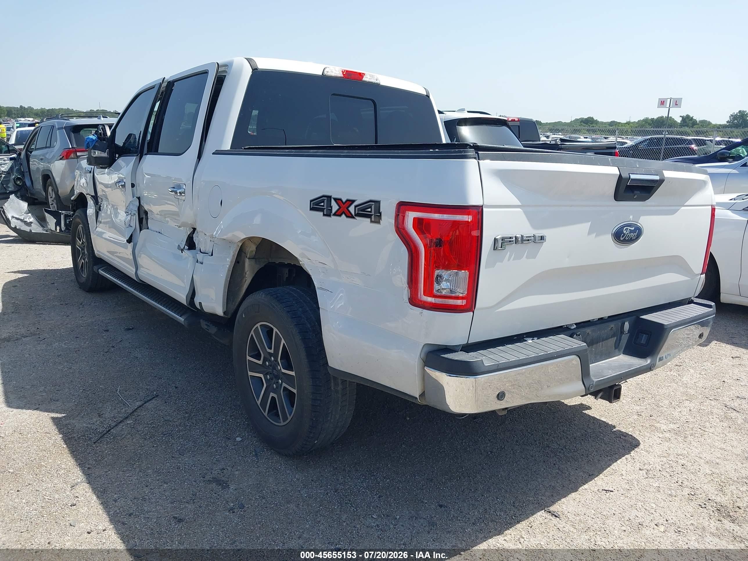 2015 Ford F-150 Xlt White vin: 1FTEW1EP0FFA00392