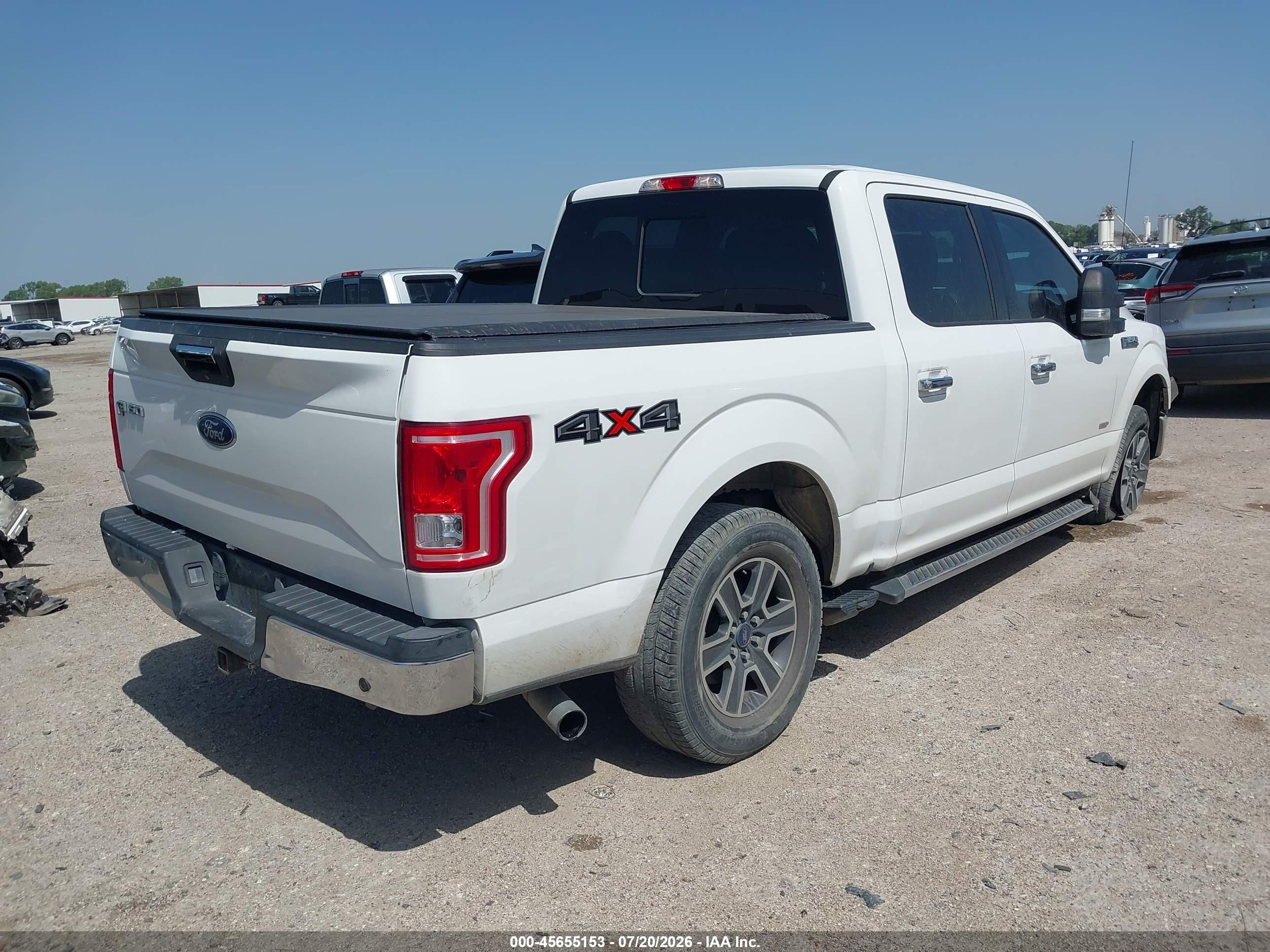 2015 Ford F-150 Xlt White vin: 1FTEW1EP0FFA00392