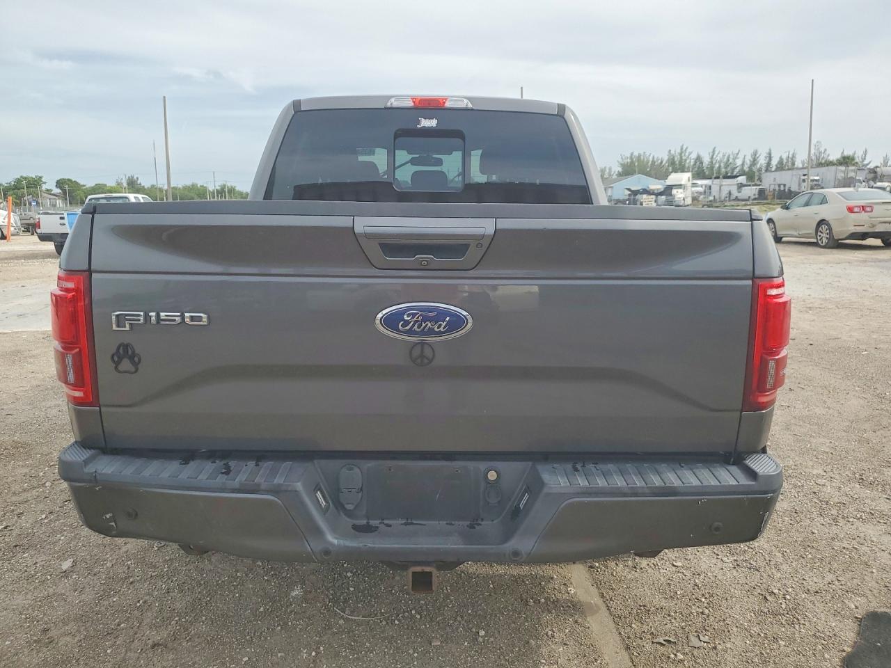 2015 Ford F150 Supercrew Charcoal vin: 1FTEW1EP0FFB28468