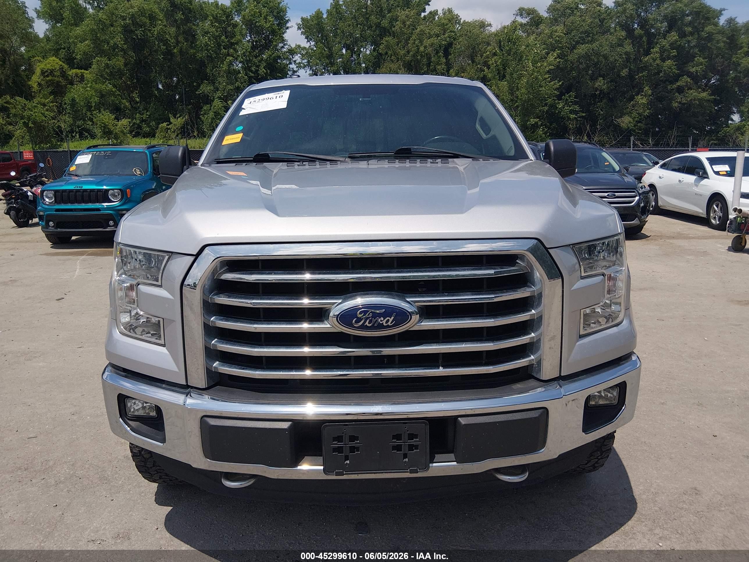 2015 Ford F-150 Xlt Silver vin: 1FTEW1EP1FFC83580