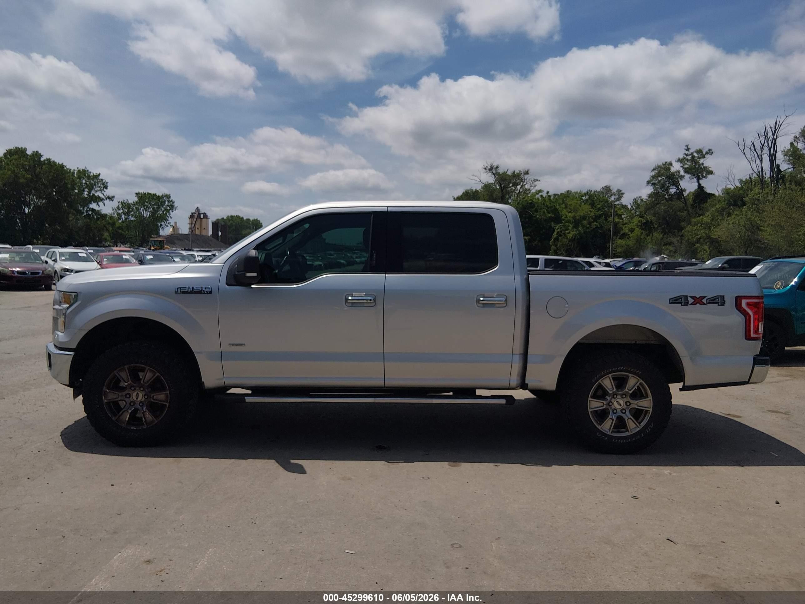 2015 Ford F-150 Xlt Silver vin: 1FTEW1EP1FFC83580