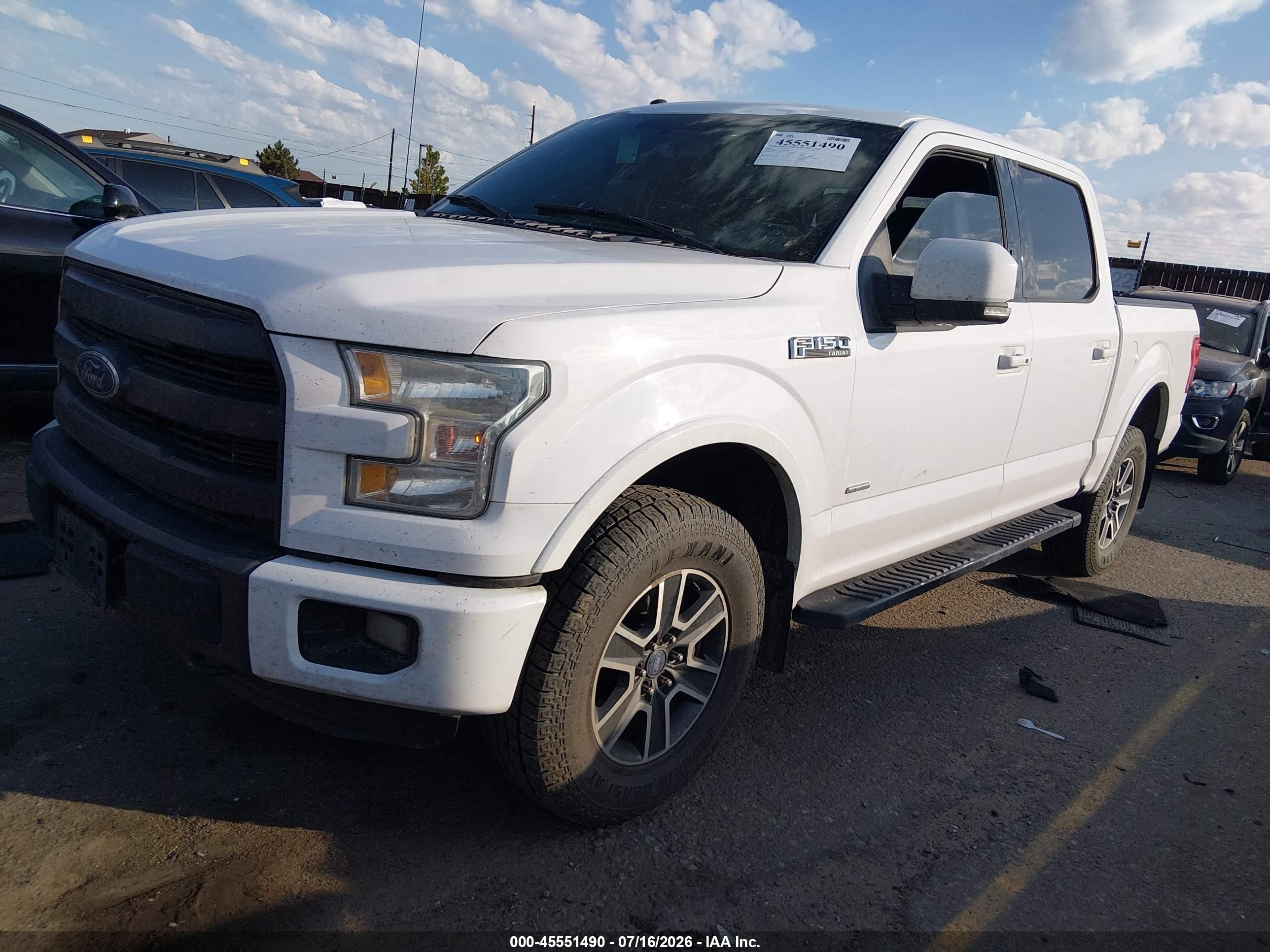 2015 Ford F-150 Lariat White vin: 1FTEW1EP1FKE40497