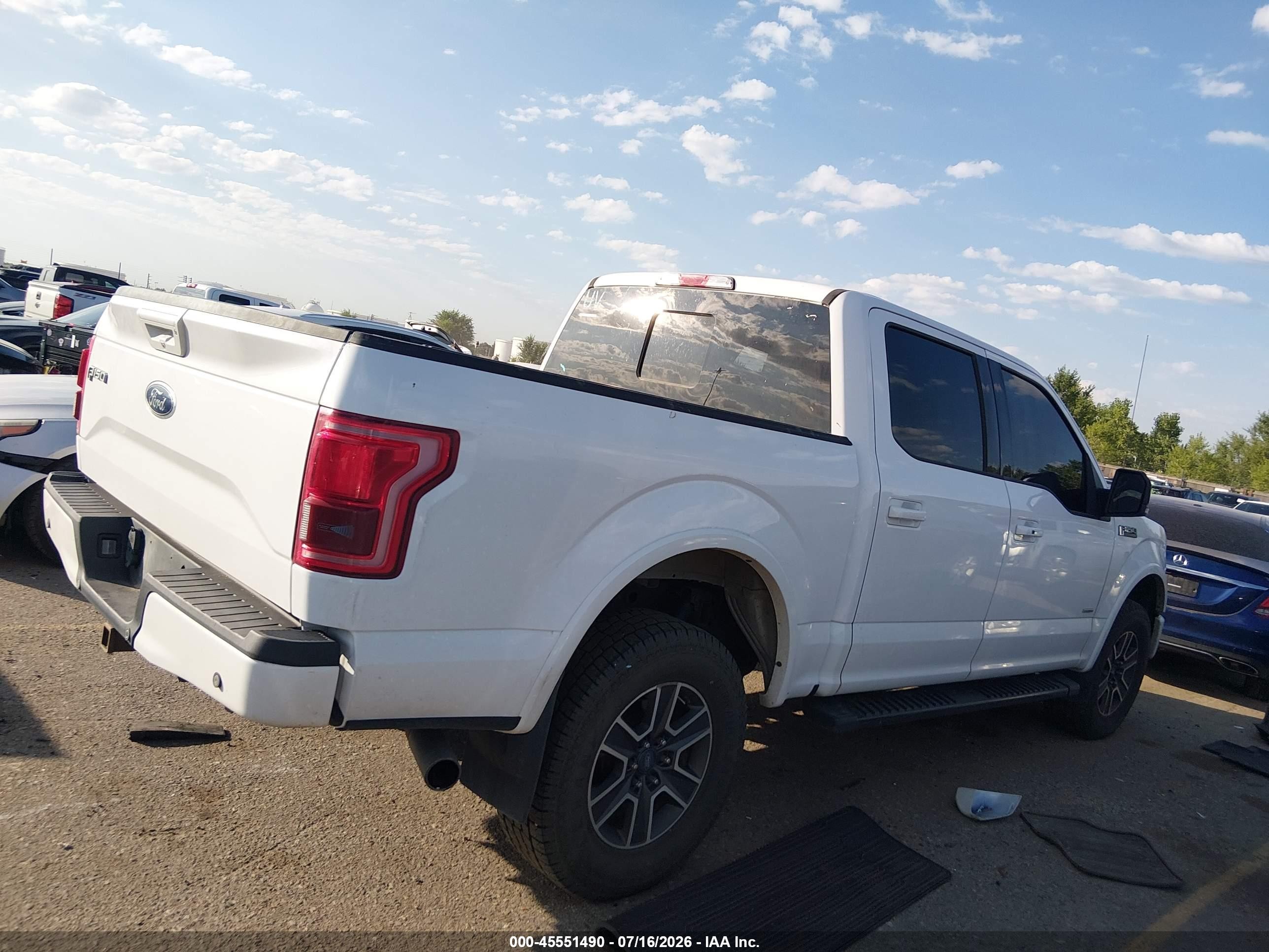 2015 Ford F-150 Lariat White vin: 1FTEW1EP1FKE40497