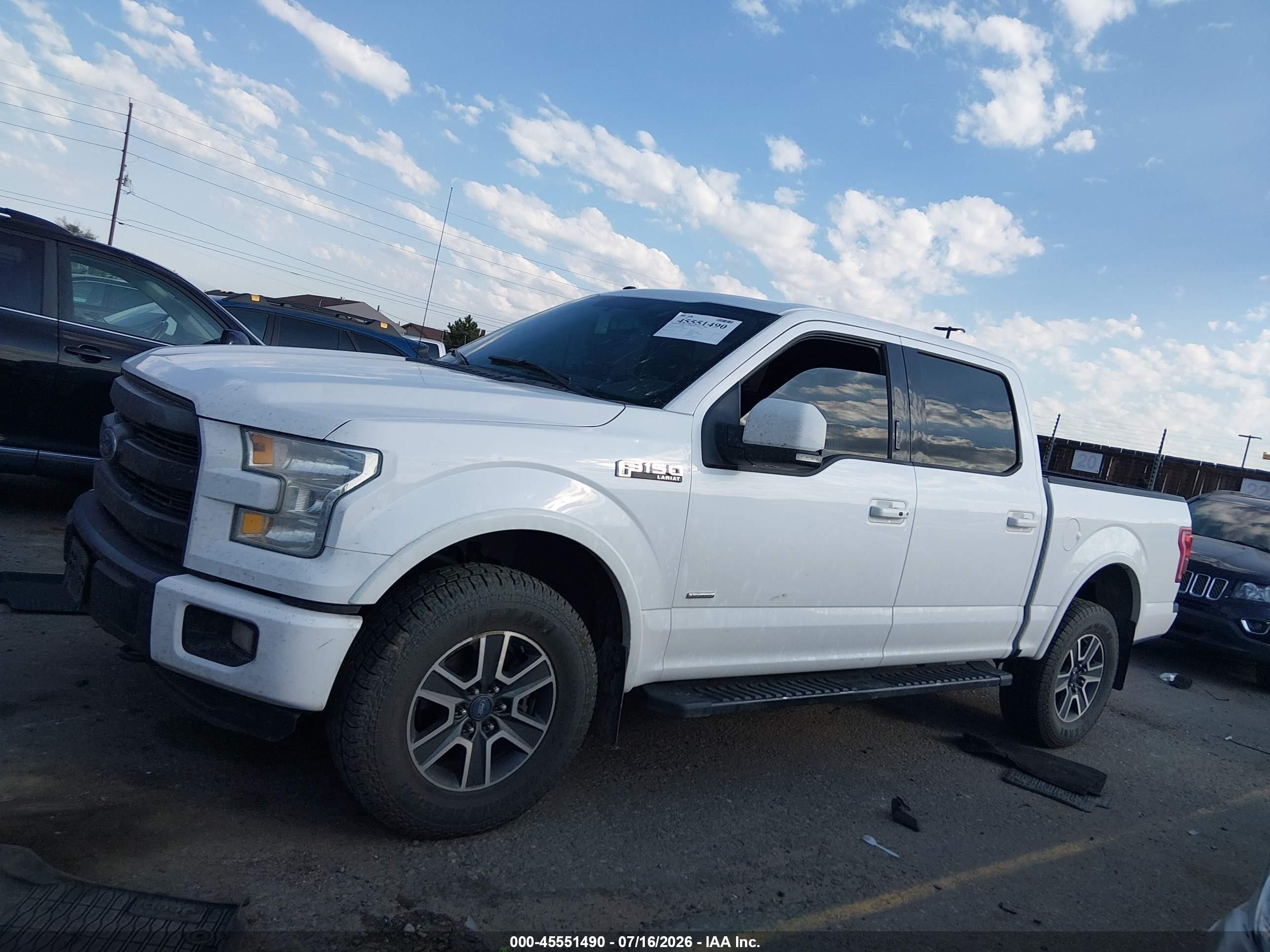 2015 Ford F-150 Lariat White vin: 1FTEW1EP1FKE40497