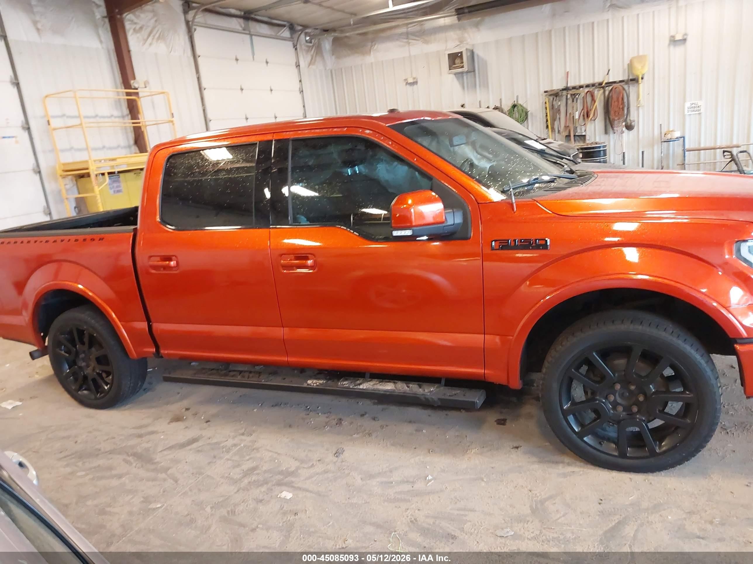 2016 Ford F-150 Lariat Orange vin: 1FTEW1EP1GFC67400