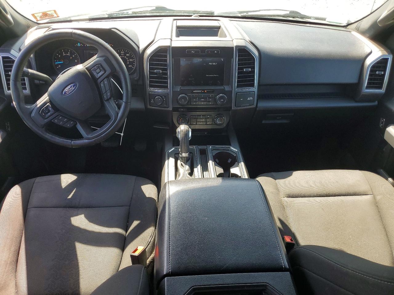 2018 Ford F150 Supercrew Silver vin: 1FTEW1EP1JFB66039
