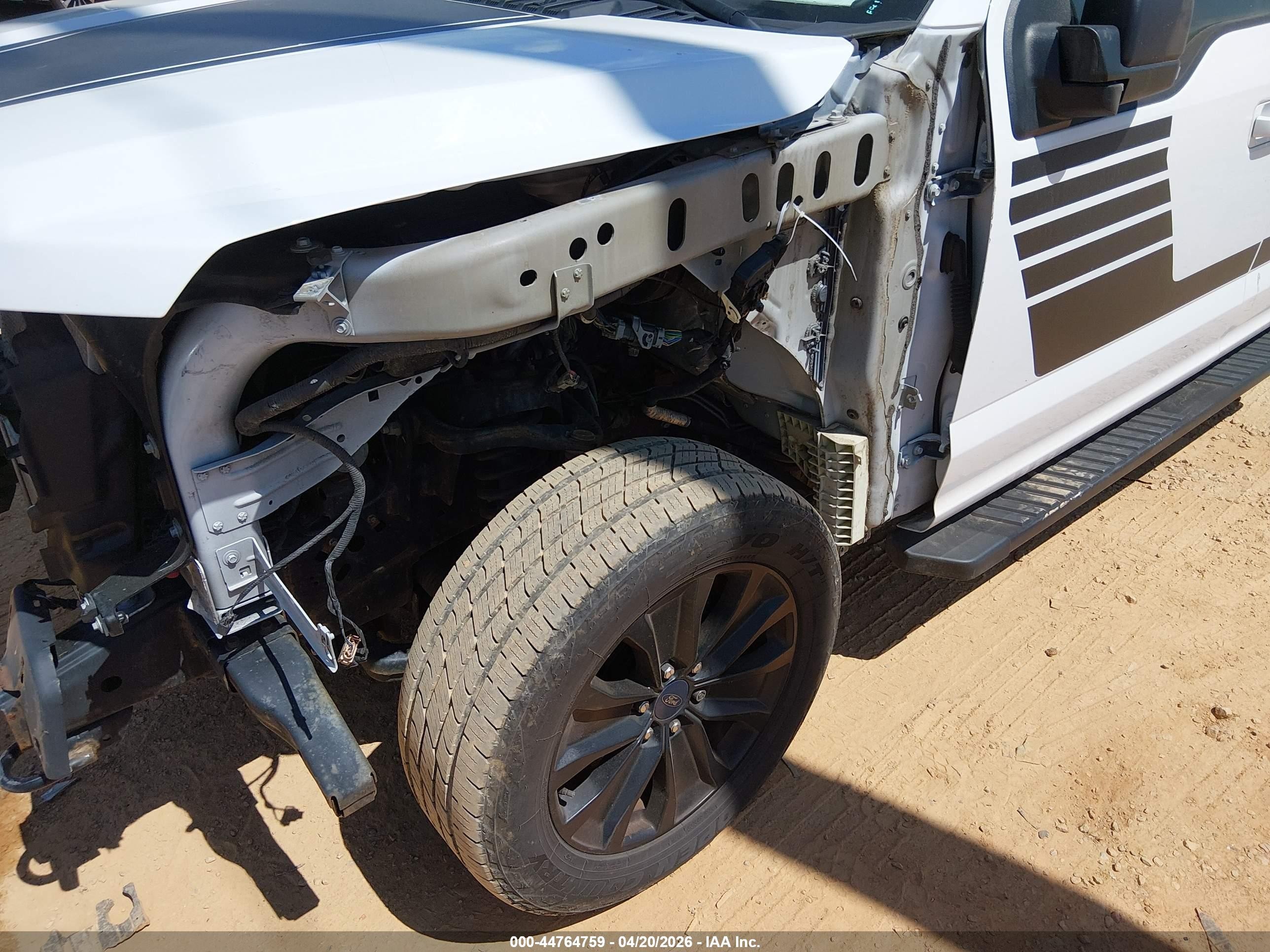 2019 Ford F-150 Xlt White vin: 1FTEW1EP1KFD52262