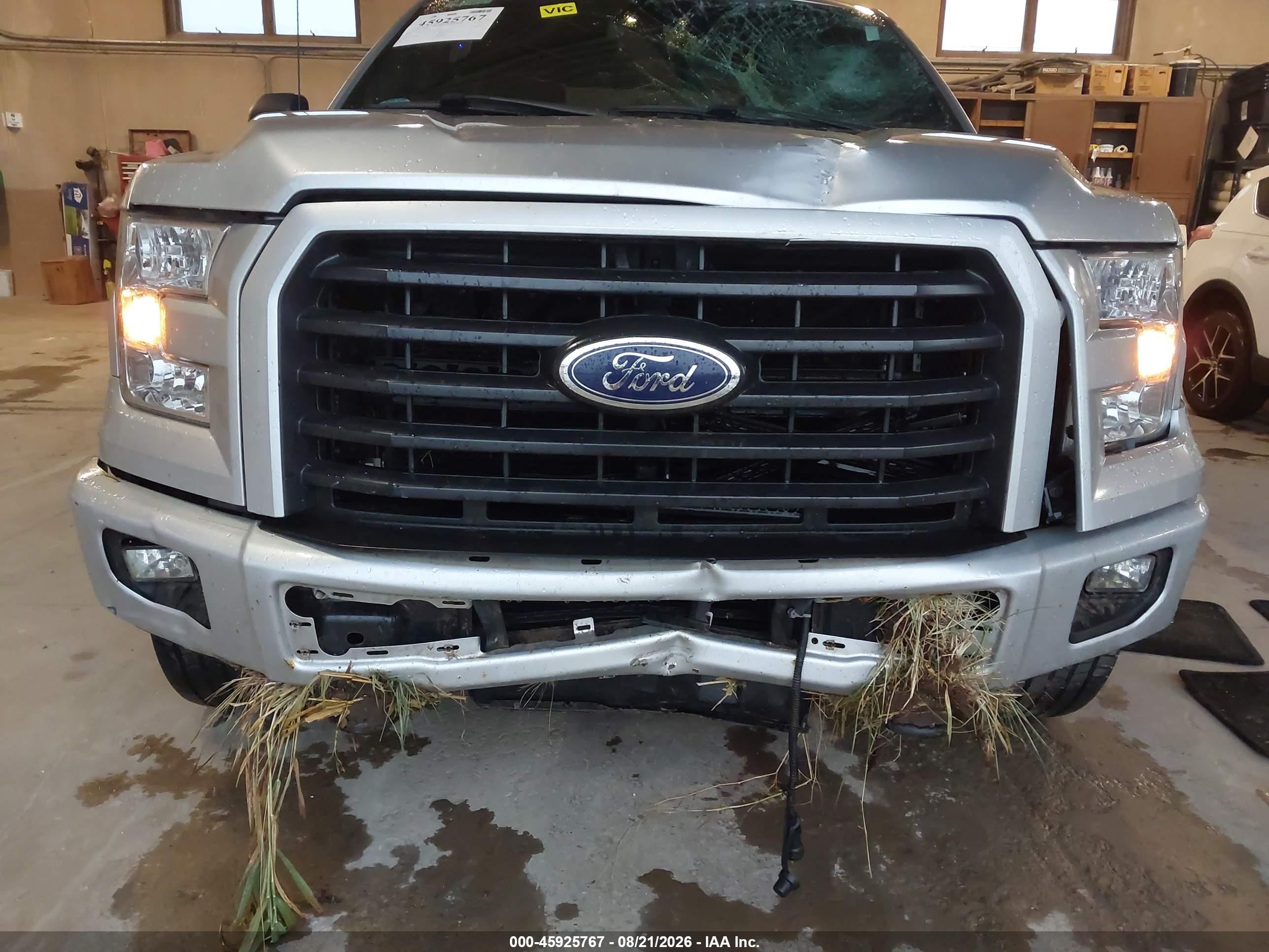 2015 Ford F-150 Xlt Silver vin: 1FTEW1EP2FFA43776