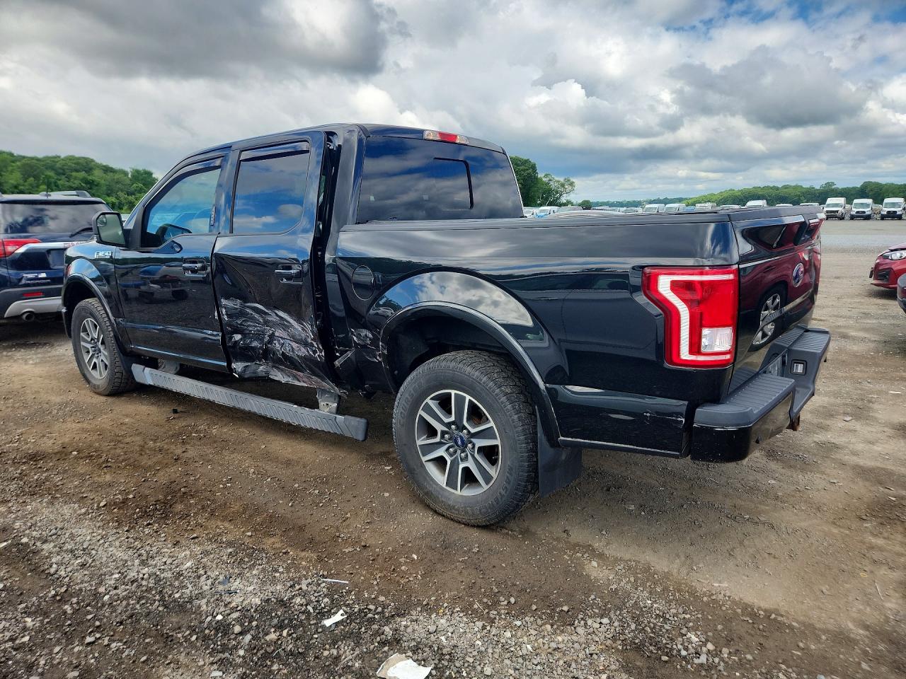 2015 Ford F150 Supercrew Black vin: 1FTEW1EP2FFC43136