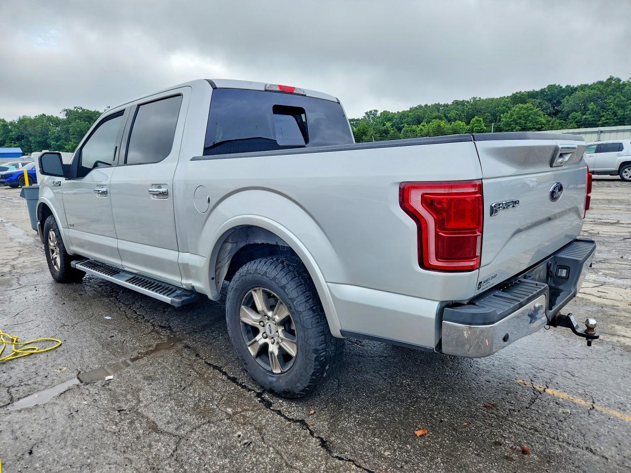 2015 Ford F150 Supercrew Серебряный vin: 1FTEW1EP2FKD57600