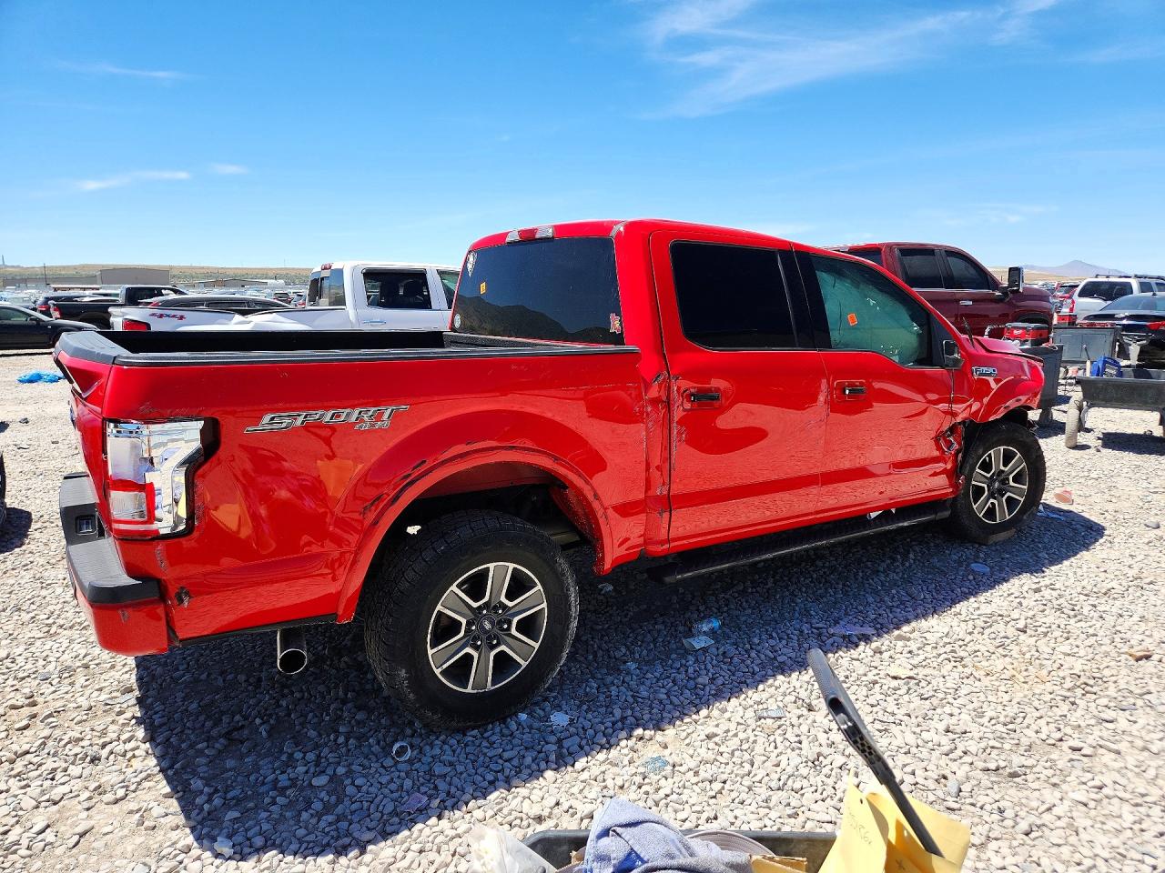 2015 Ford F150 Supercrew Red vin: 1FTEW1EP2FKD58178