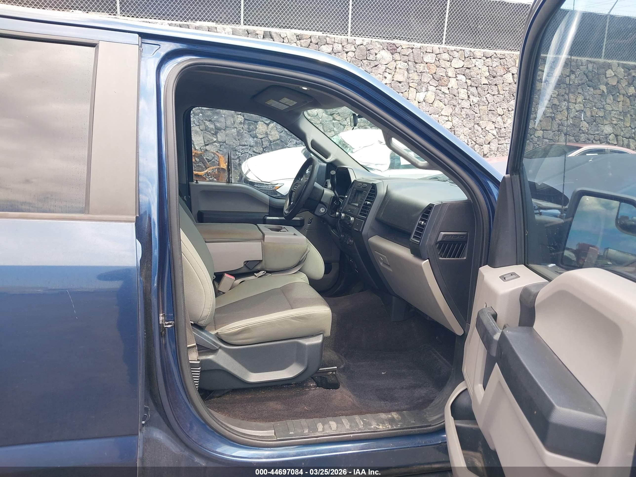 2015 Ford F-150 Xl Blue vin: 1FTEW1EP2FKD98129