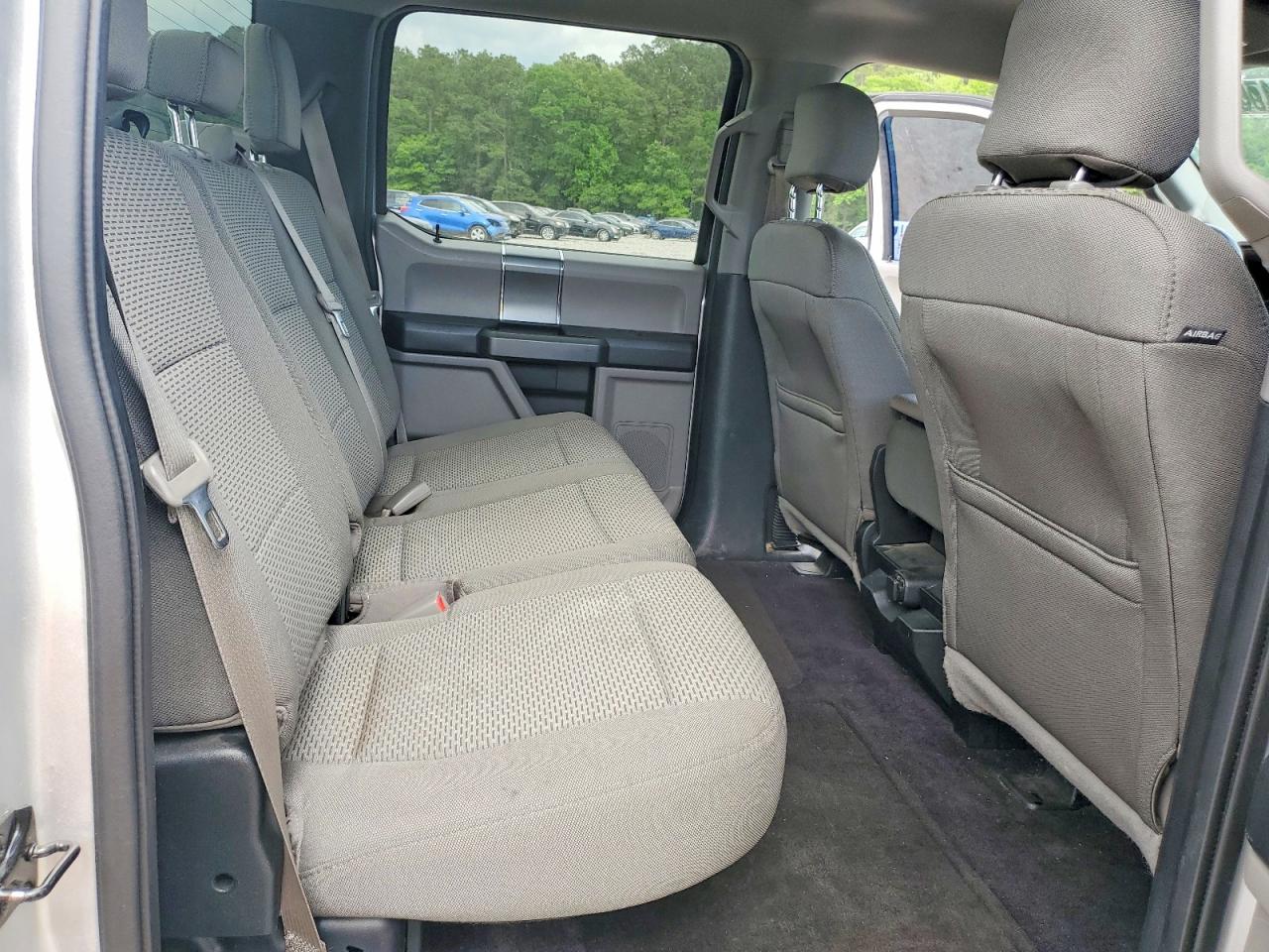 2015 Ford F150 Silver vin: 1FTEW1EP2FKE07721