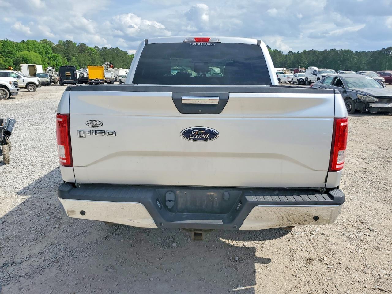 2015 Ford F150 Silver vin: 1FTEW1EP2FKE07721