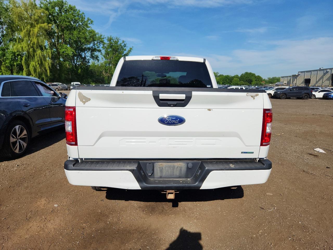 2018 Ford F150 Supercrew White vin: 1FTEW1EP2JFD78609