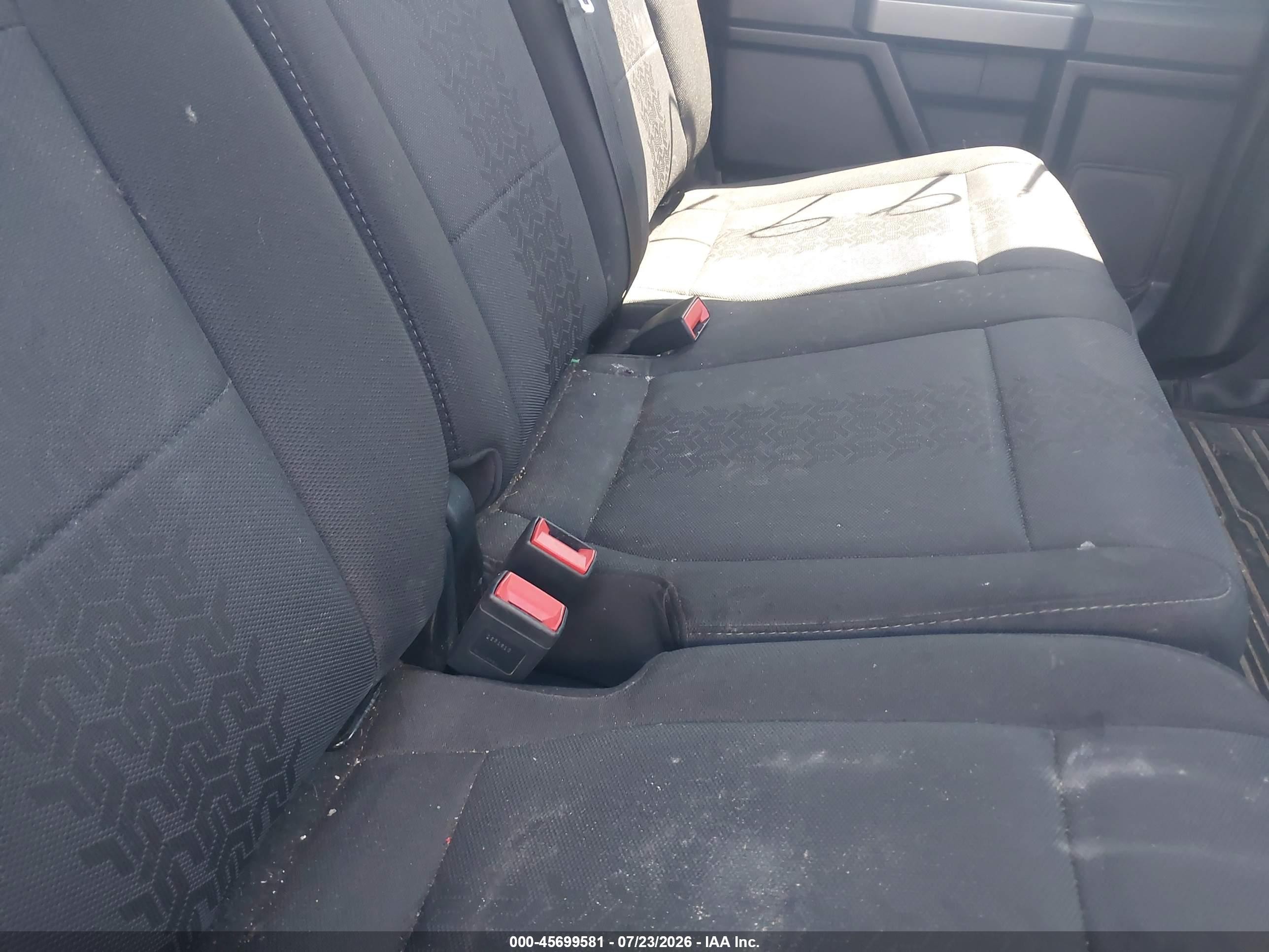 2019 Ford F-150 Xlt Gray vin: 1FTEW1EP2KFB61997