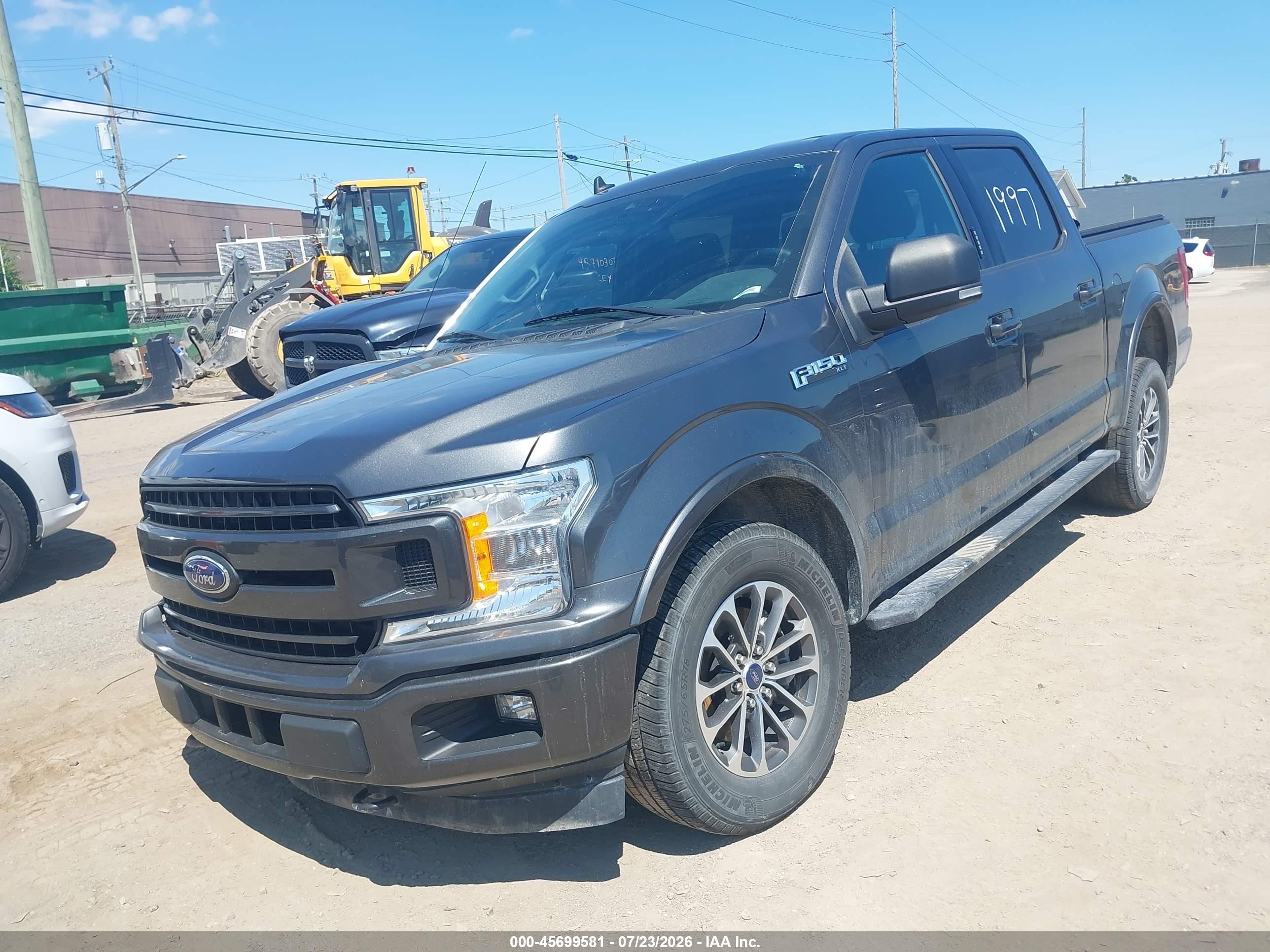 2019 Ford F-150 Xlt Gray vin: 1FTEW1EP2KFB61997