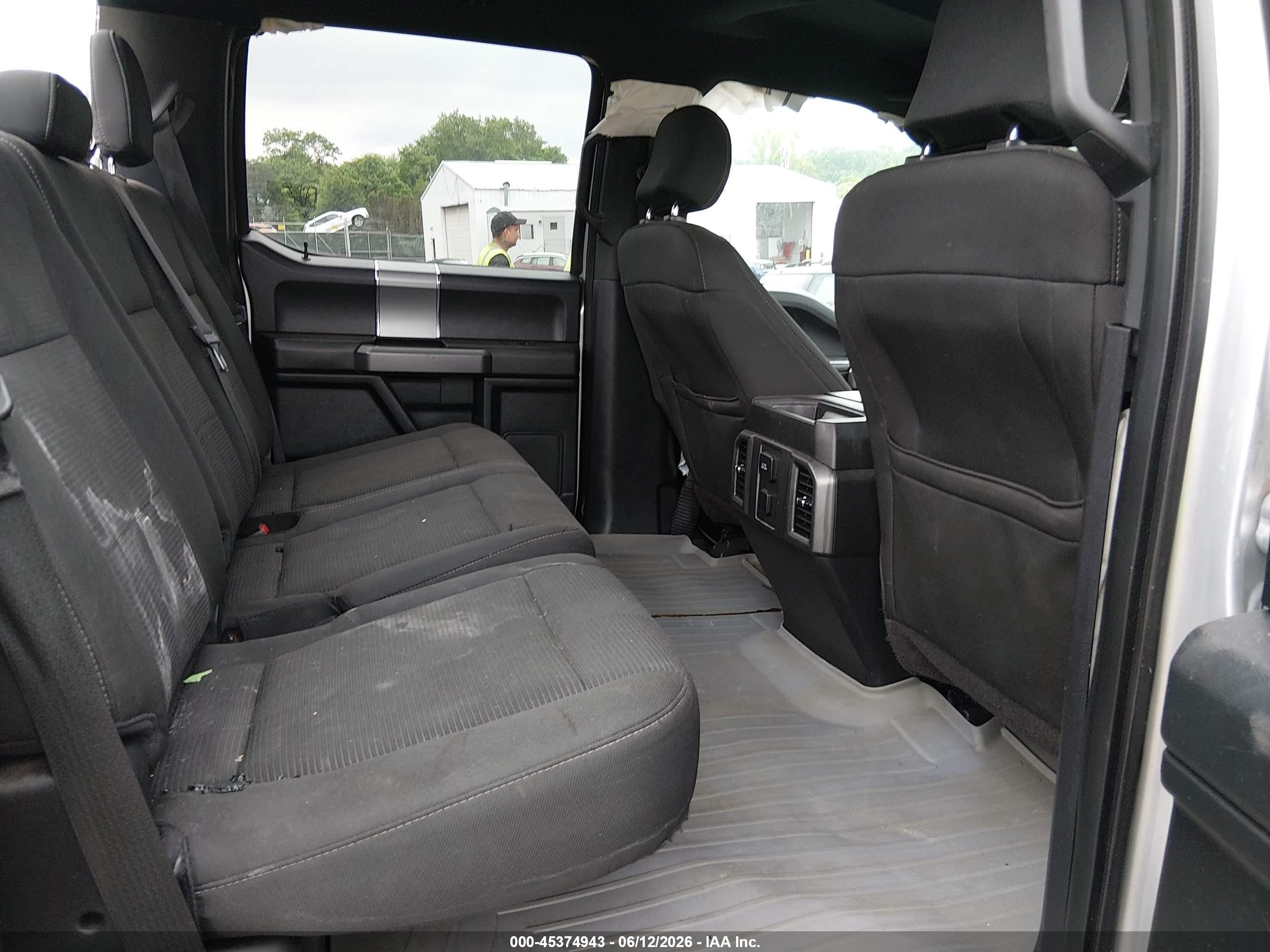 2015 Ford F-150 Xlt Silver vin: 1FTEW1EP3FFA13573
