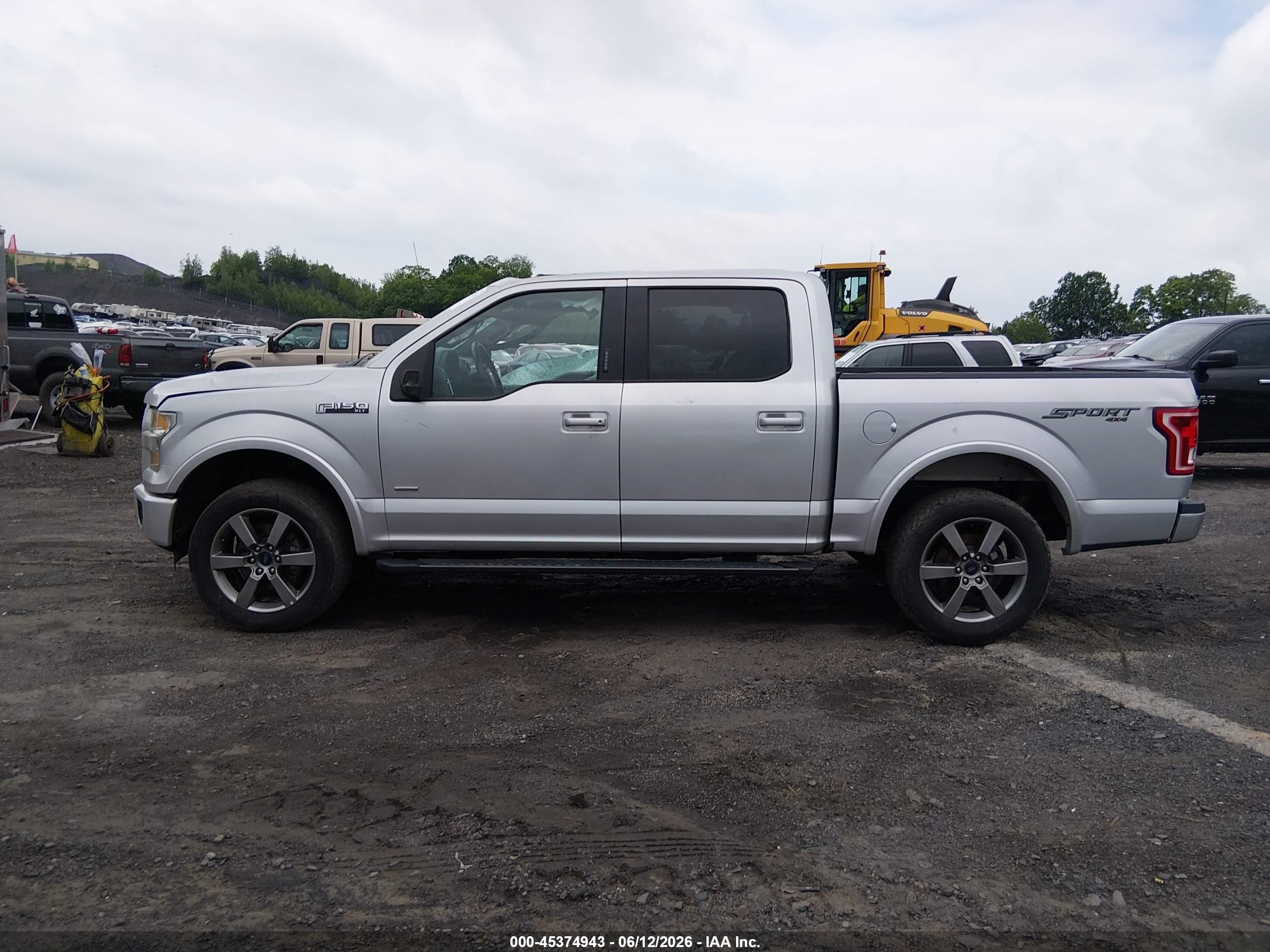 2015 Ford F-150 Xlt Silver vin: 1FTEW1EP3FFA13573