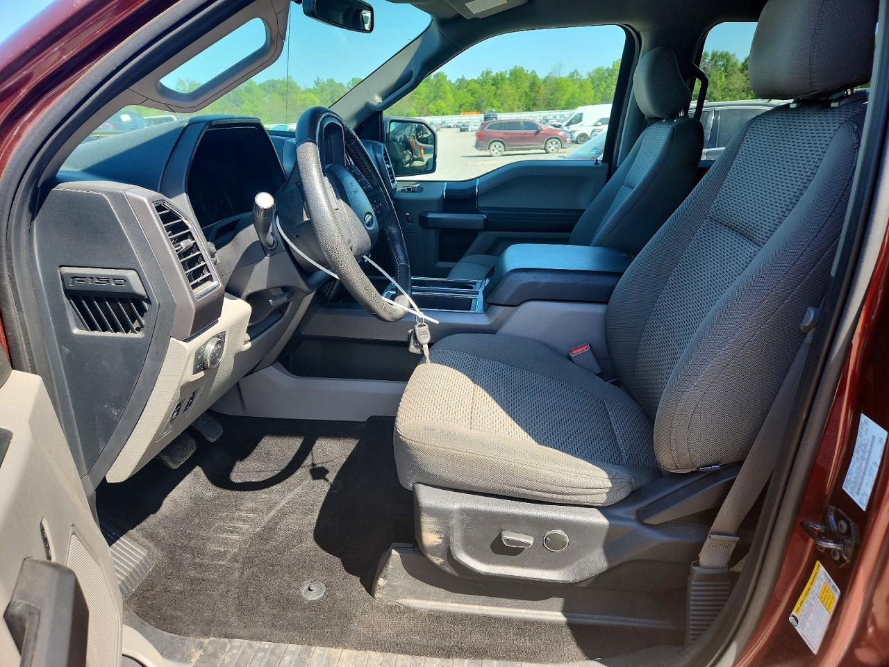 2015 Ford F150 Supercrew Burgundy vin: 1FTEW1EP3FFB21451