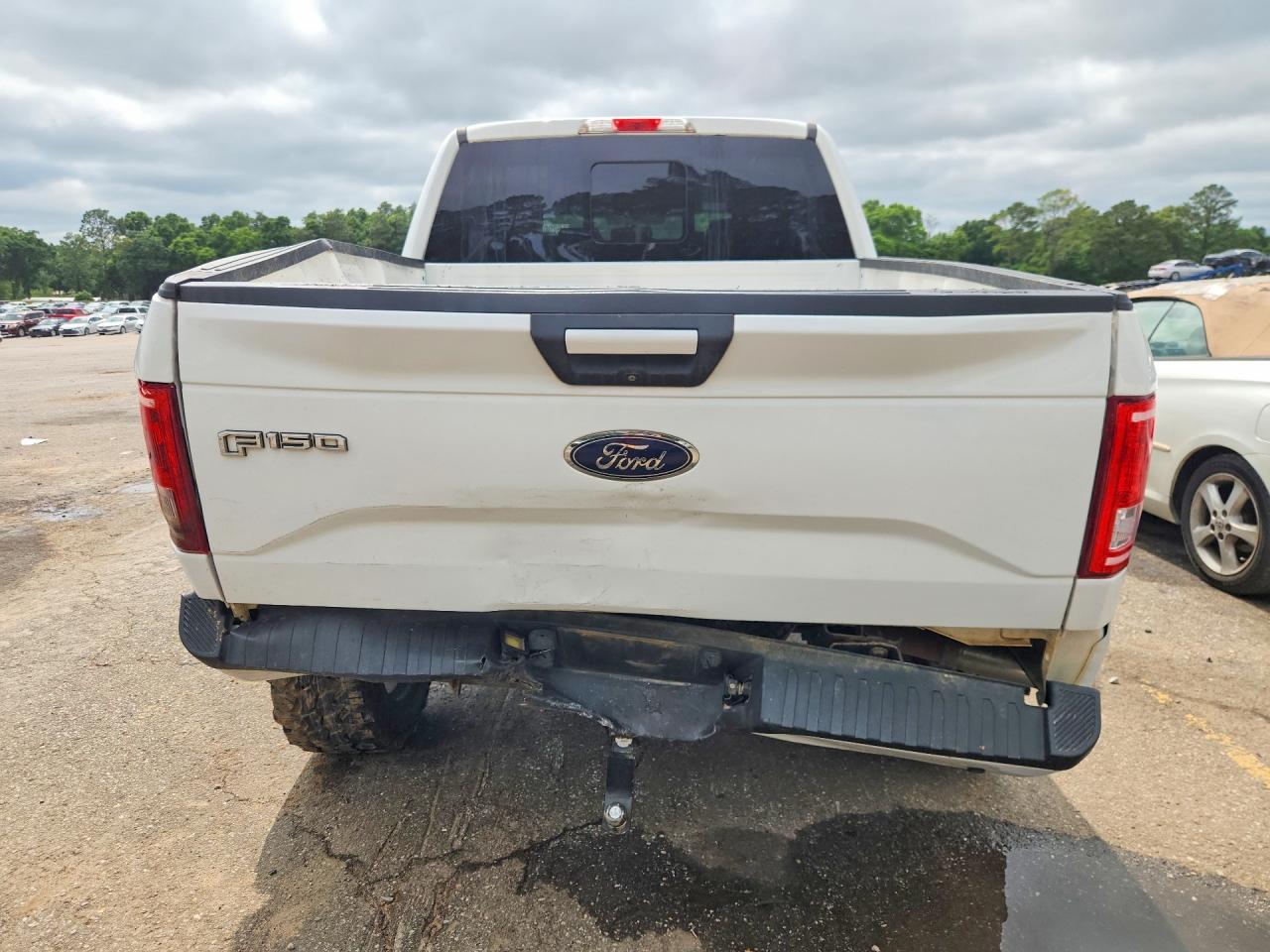2015 Ford F150 Supercrew White vin: 1FTEW1EP3FFC62195