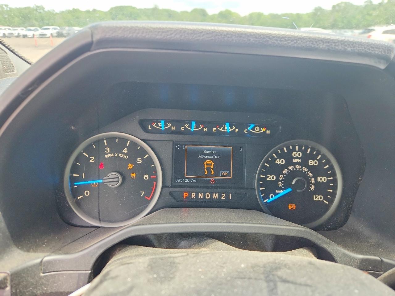 2015 Ford F150 Red vin: 1FTEW1EP3FFC82642