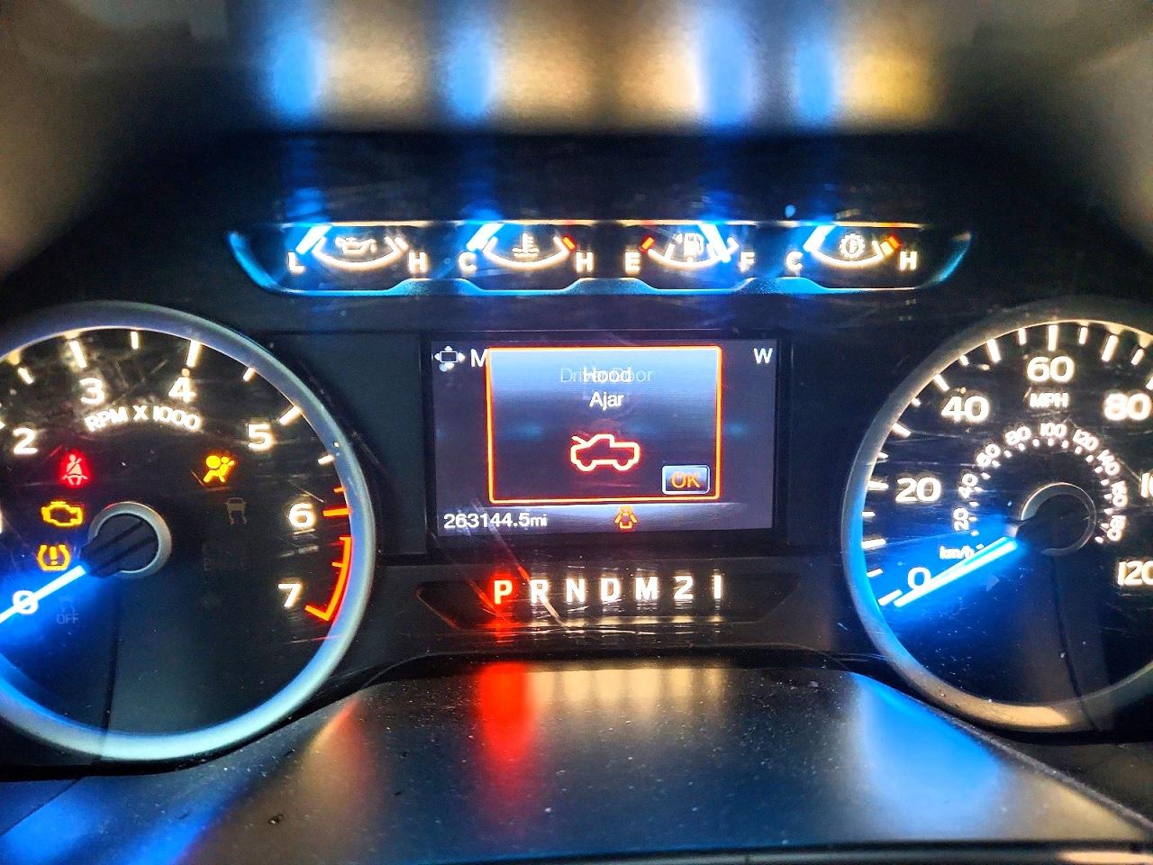 2015 Ford F150 Supercrew Red vin: 1FTEW1EP3FKF09027