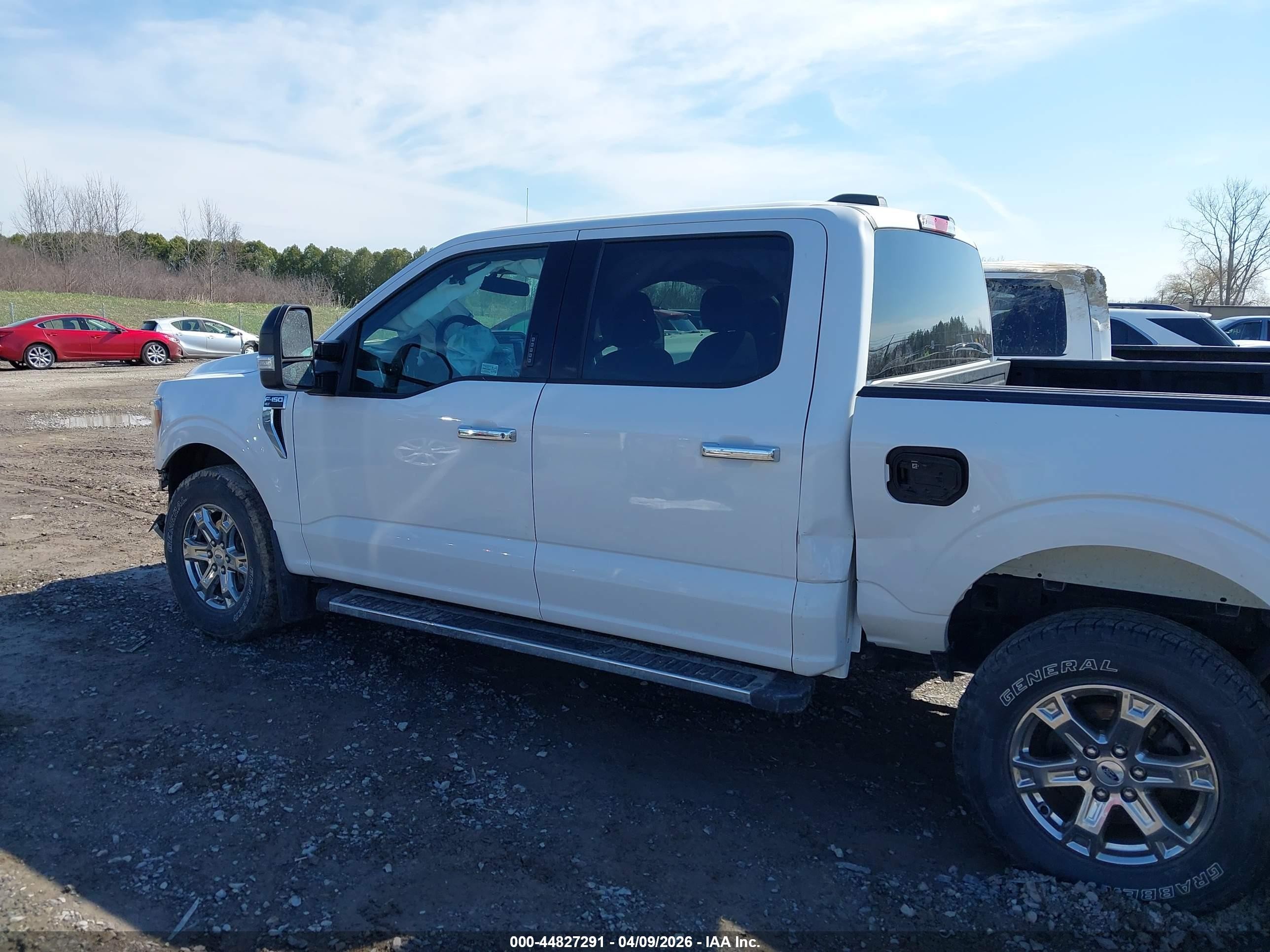 2021 Ford F-150 Xlt Белый vin: 1FTEW1EP3MKE09314