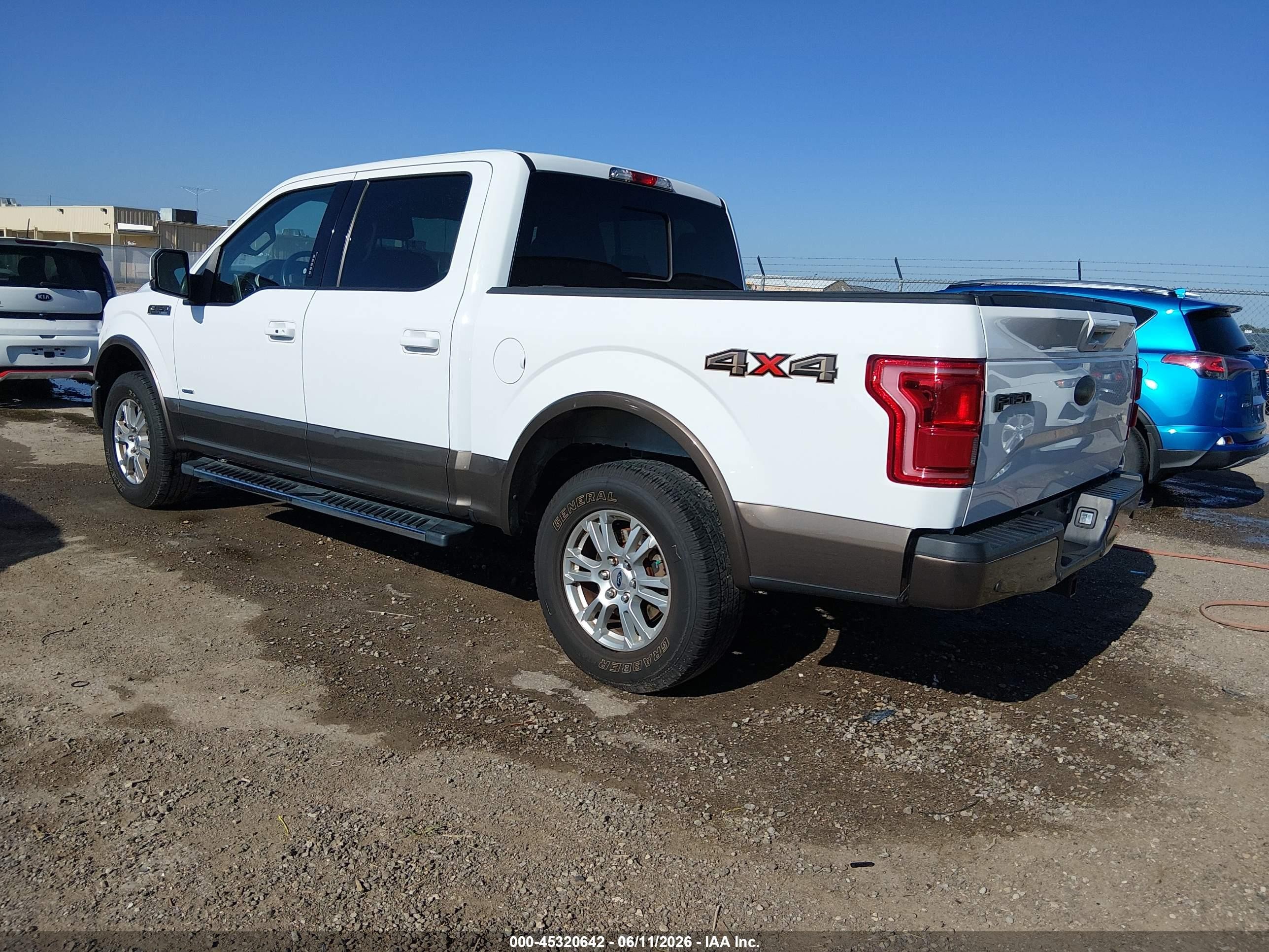 2015 Ford F-150 Lariat Белый vin: 1FTEW1EP4FFA62216