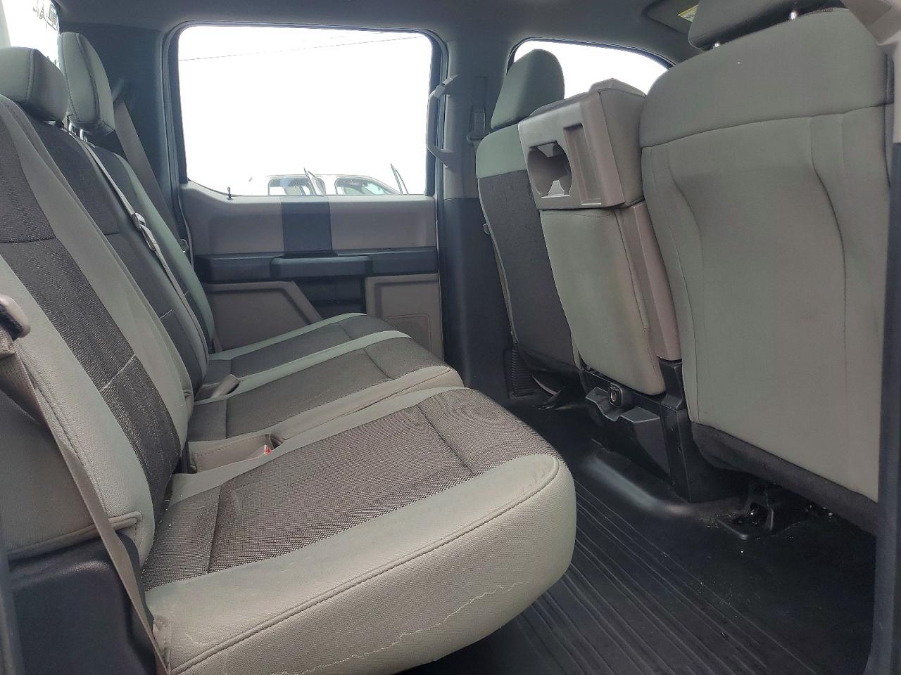 2016 Ford F150 Supercrew White vin: 1FTEW1EP4GKF99581