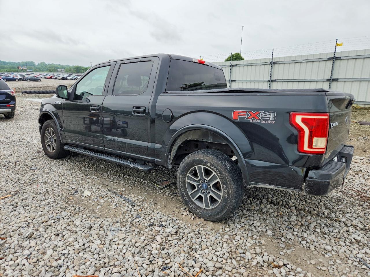 2015 Ford F150 Supercrew Black vin: 1FTEW1EP5FFB40342