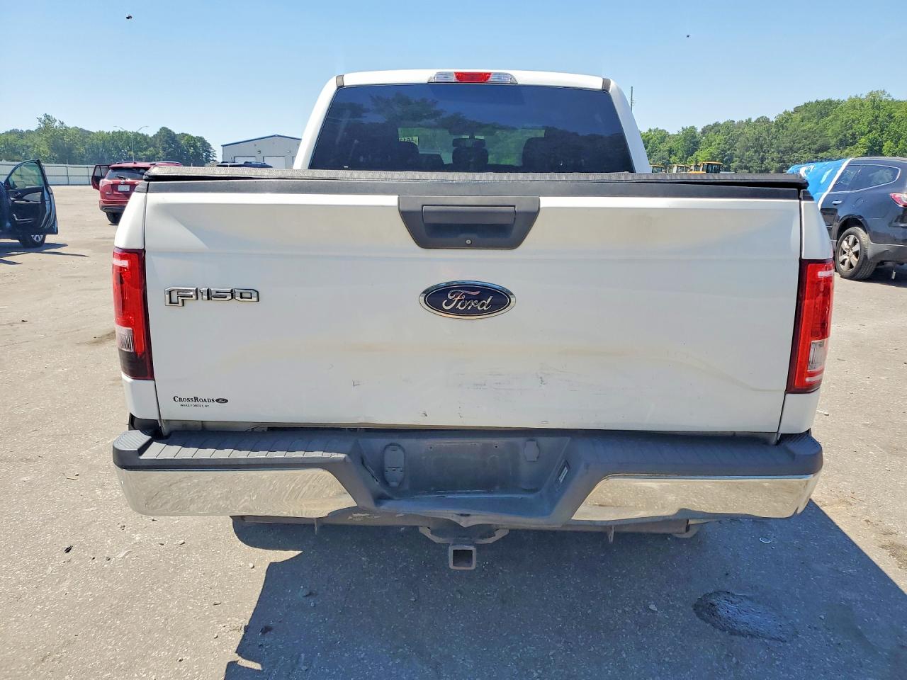 2015 Ford F150 Supercrew White vin: 1FTEW1EP6FFA11459